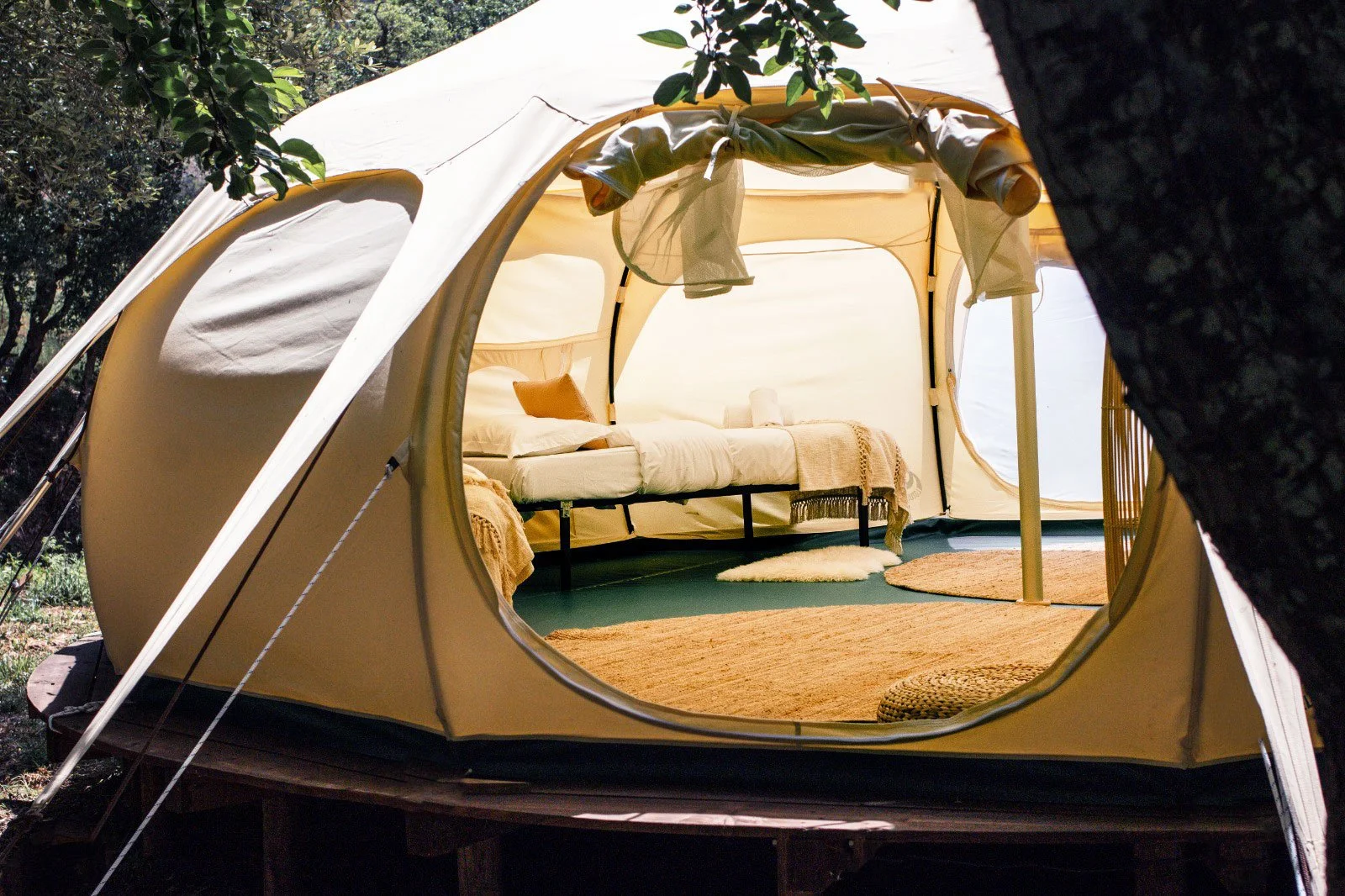 LOTUS TENT
