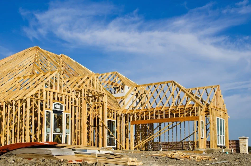 home-being-built~1.jpg