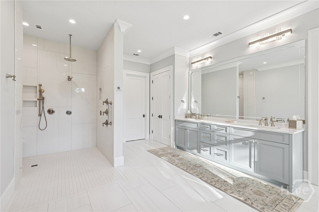 Luxury Design Trends Shaping High-End Homes in 2026