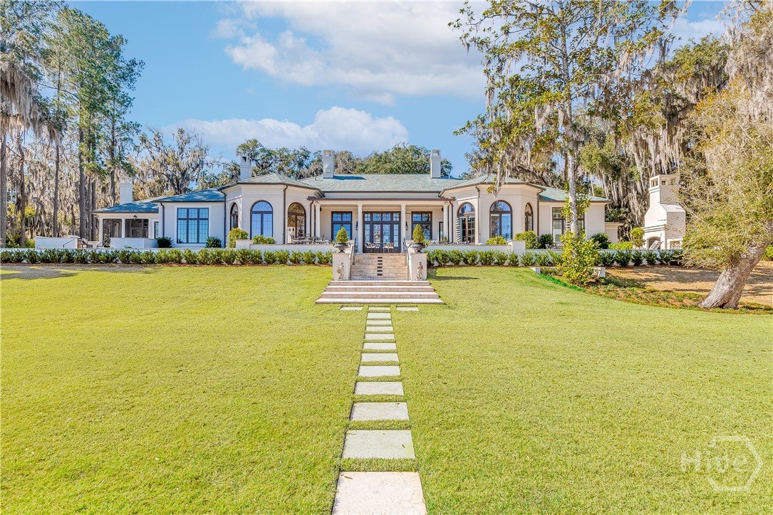 The Power of First Impressions in Luxury Real Estate