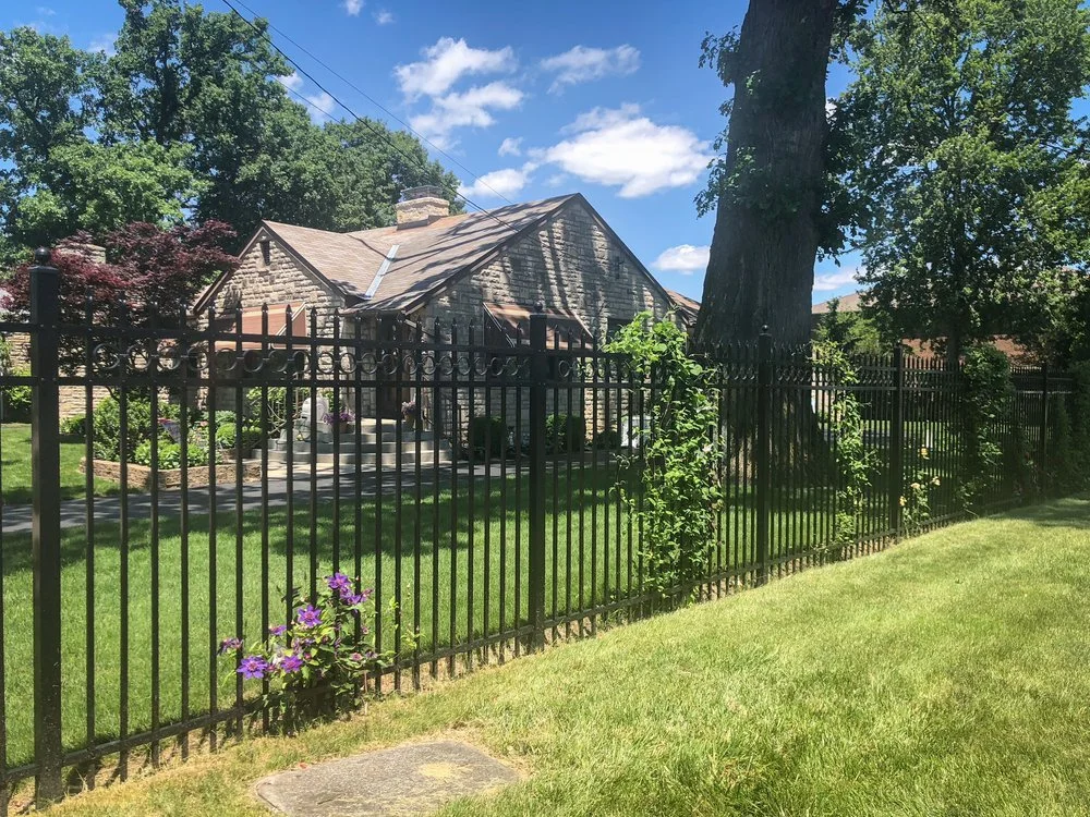 Kentucky-Fencing-bourbon-state-fence-alumnium-104.jpg