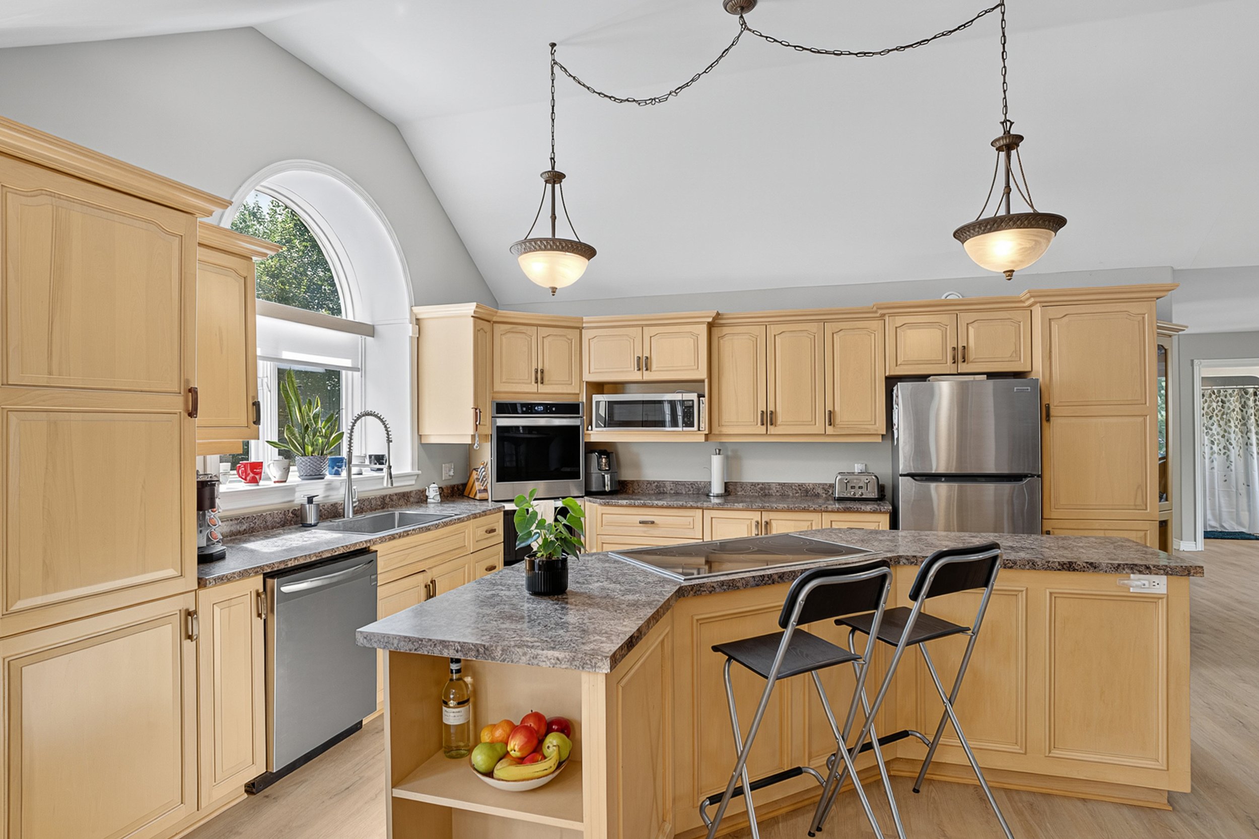 917 Montague Road 37.jpg