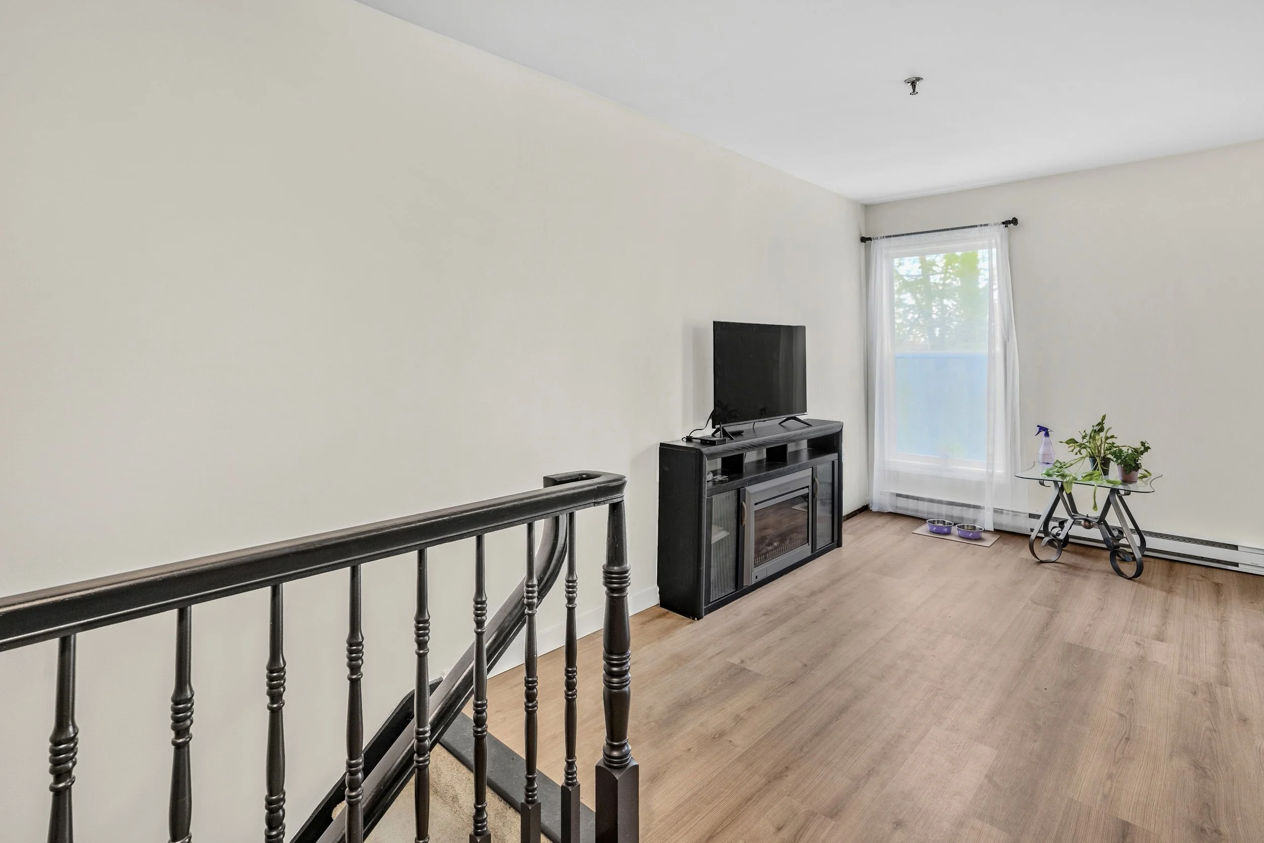 101-75 Collins Grove Court 13.jpg