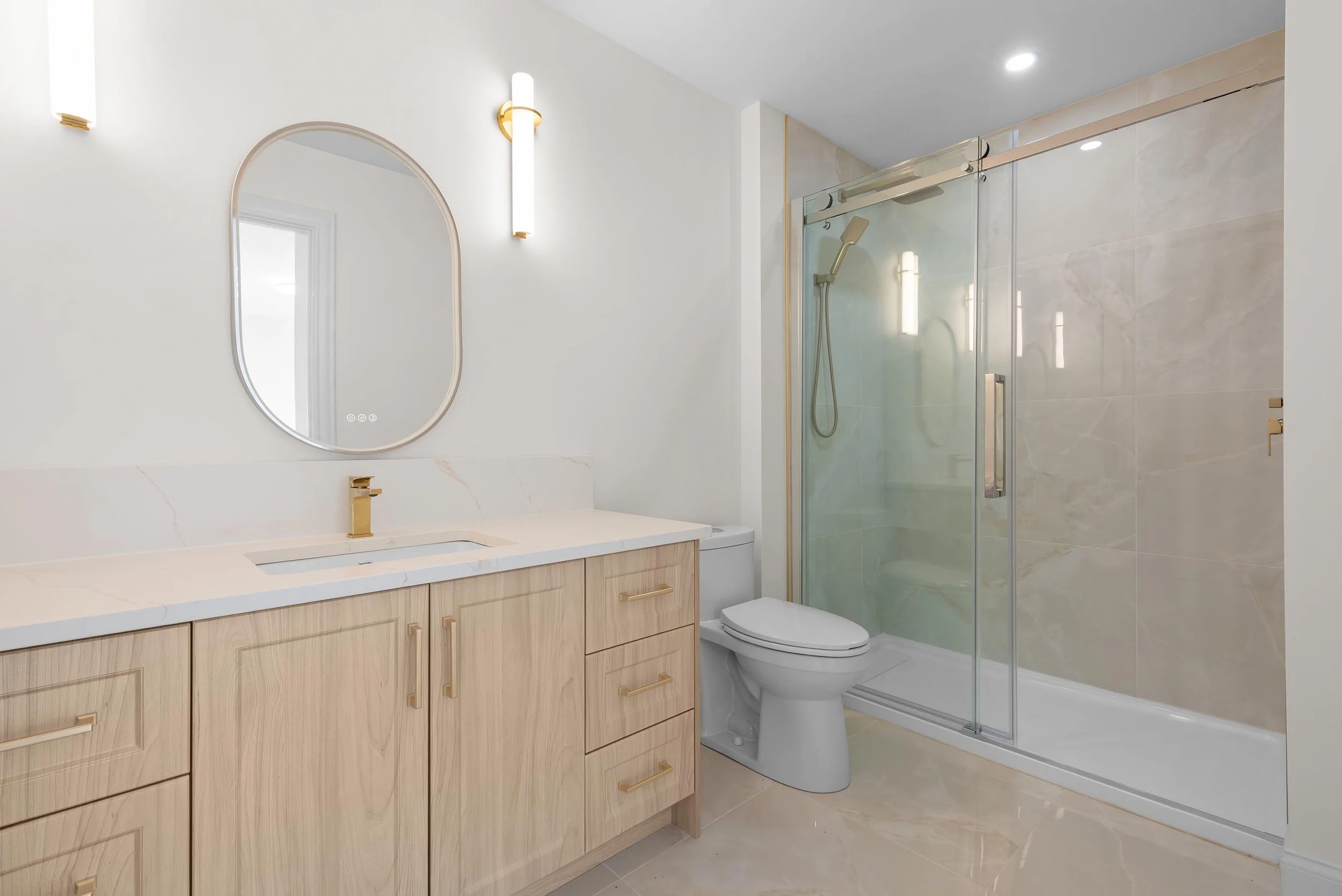195_Carmel_Cres_40.jpg