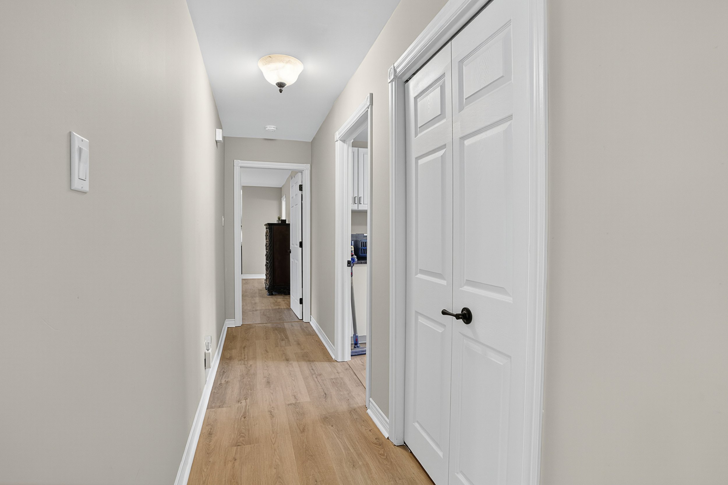 917 Montague Road 62.jpg