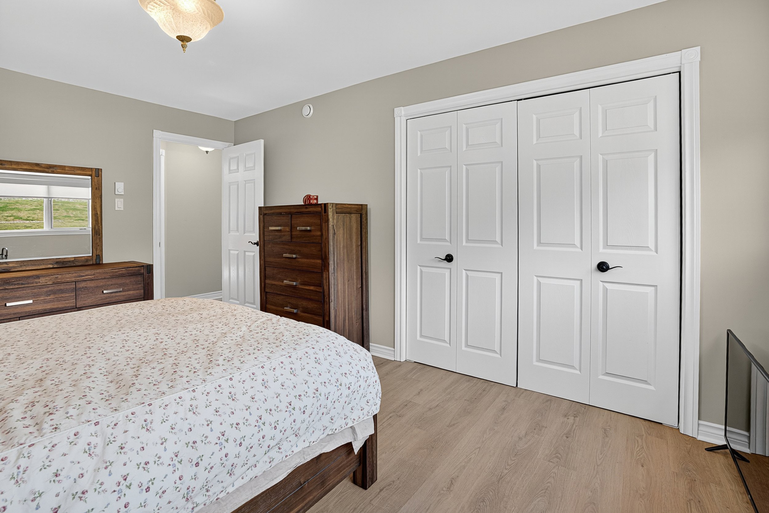 917 Montague Road 30.jpg