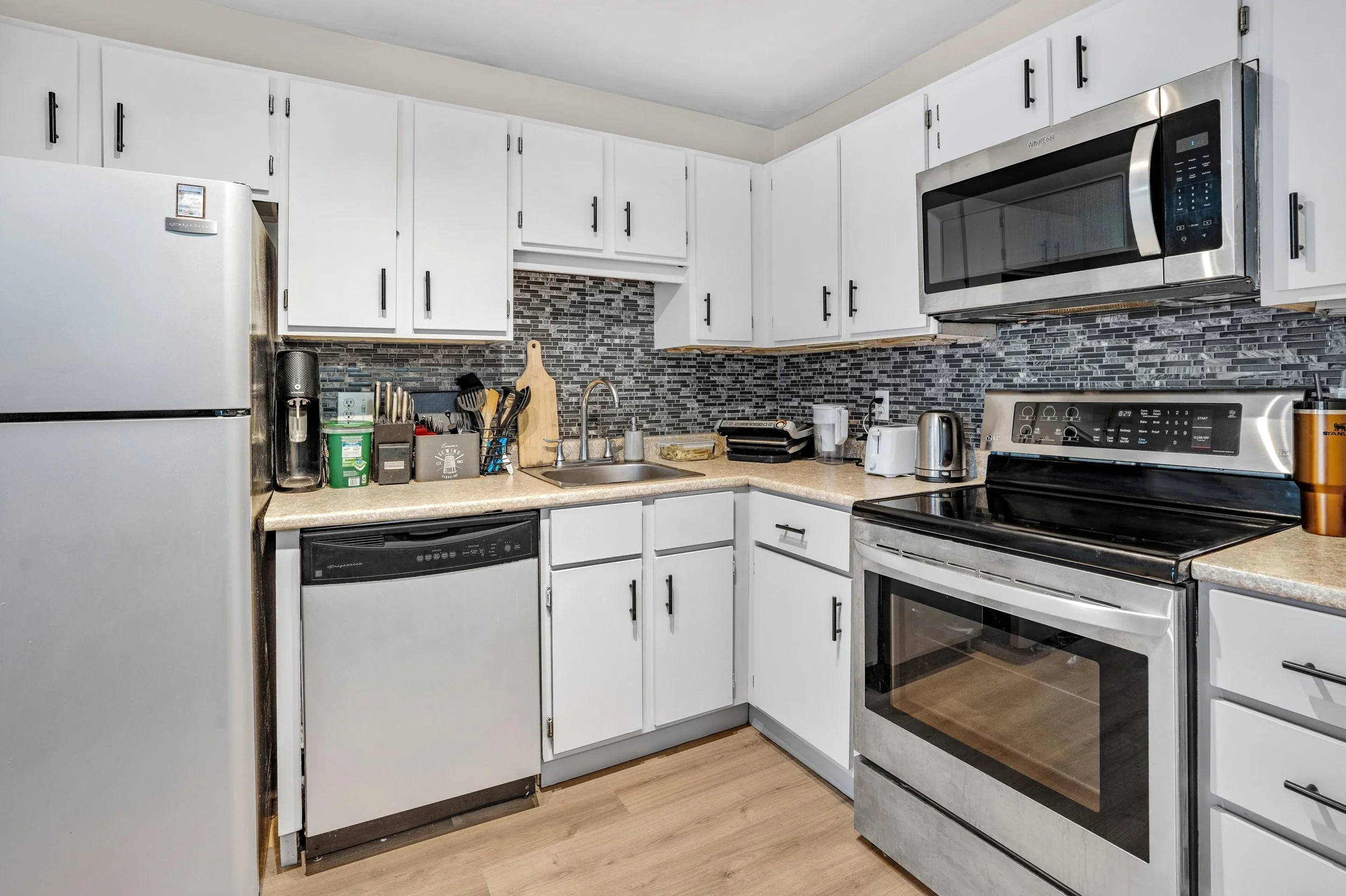 101-75 Collins Grove Court 11.jpg