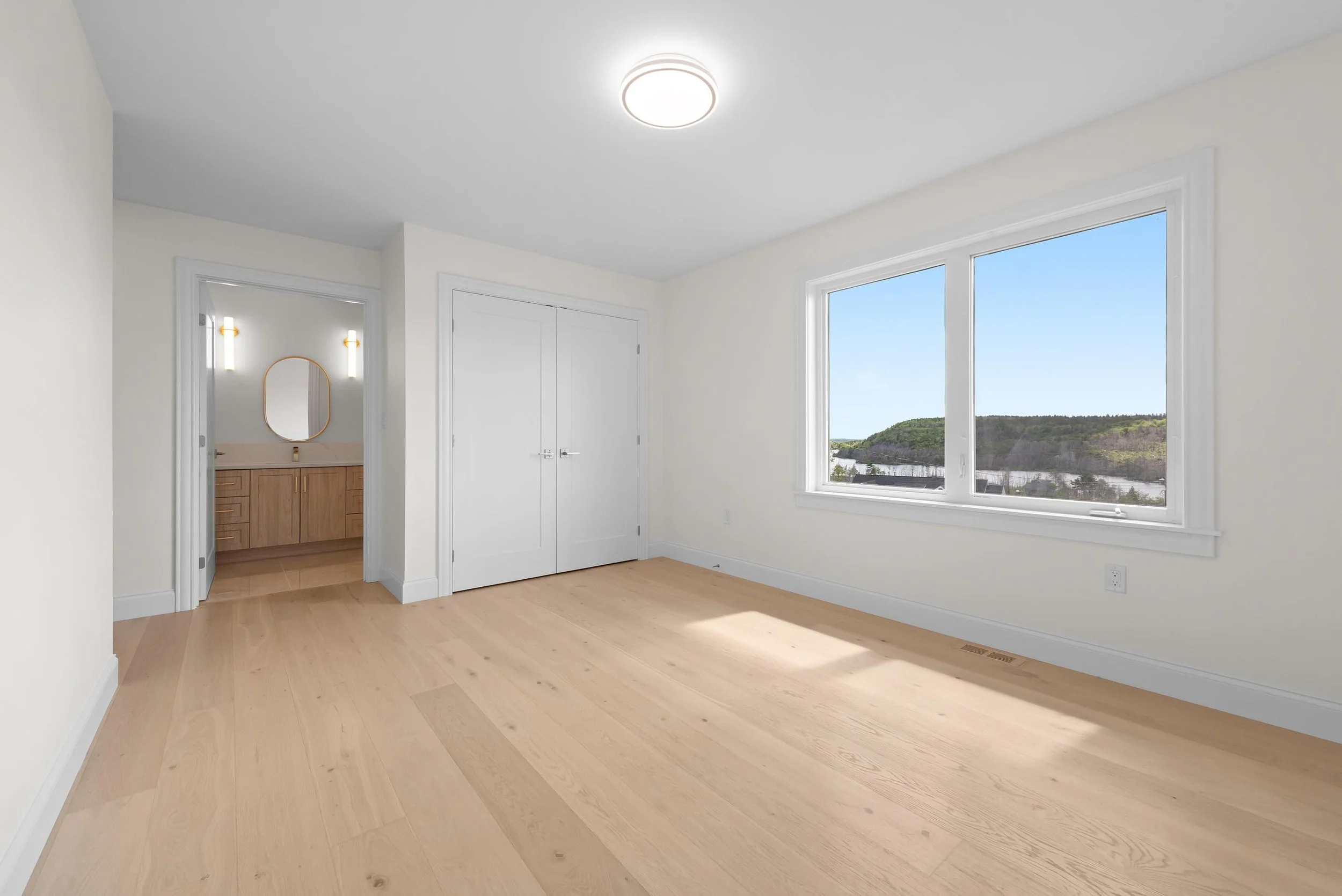 195_Carmel_Cres_39.jpg