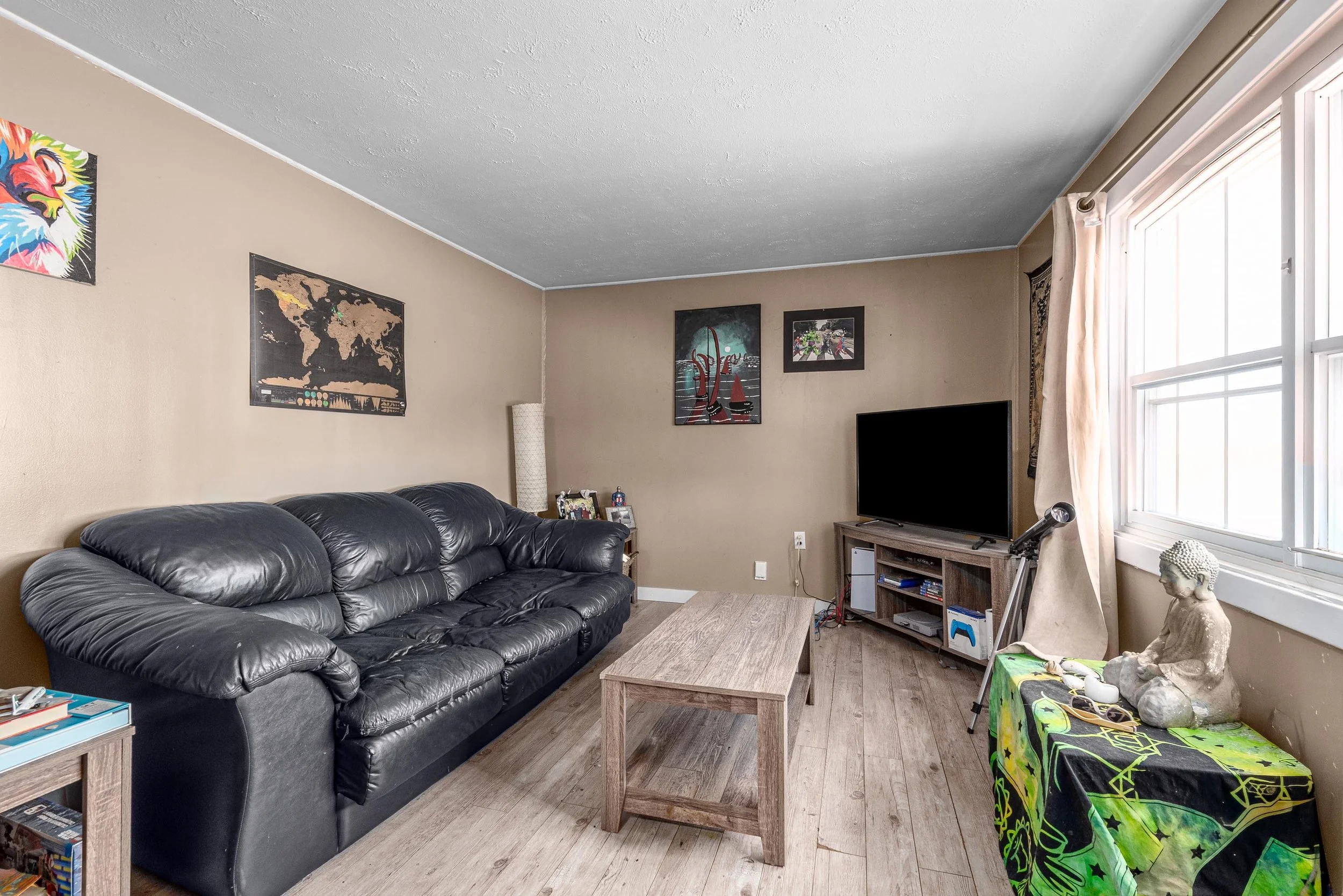 116_Coronation_Ave_03.jpg