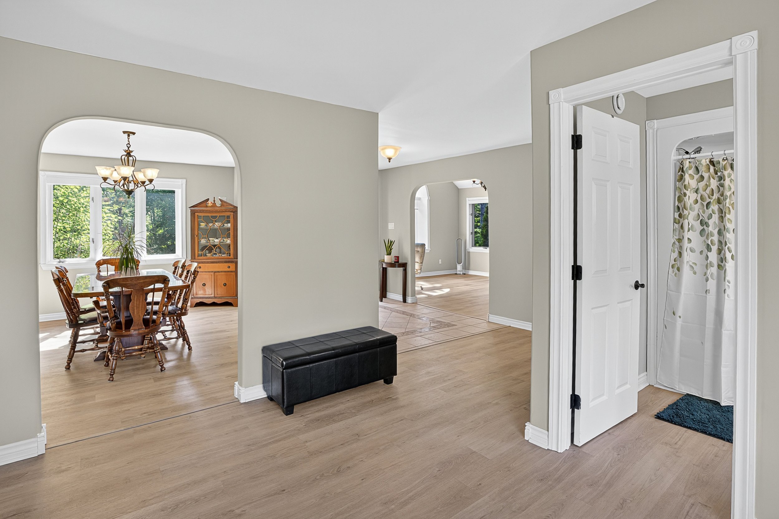 917 Montague Road 49.jpg