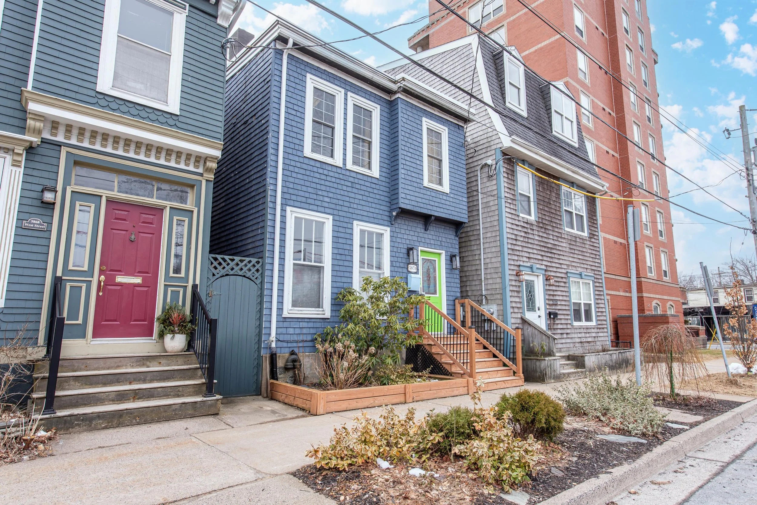 5870_West_St_02.jpg