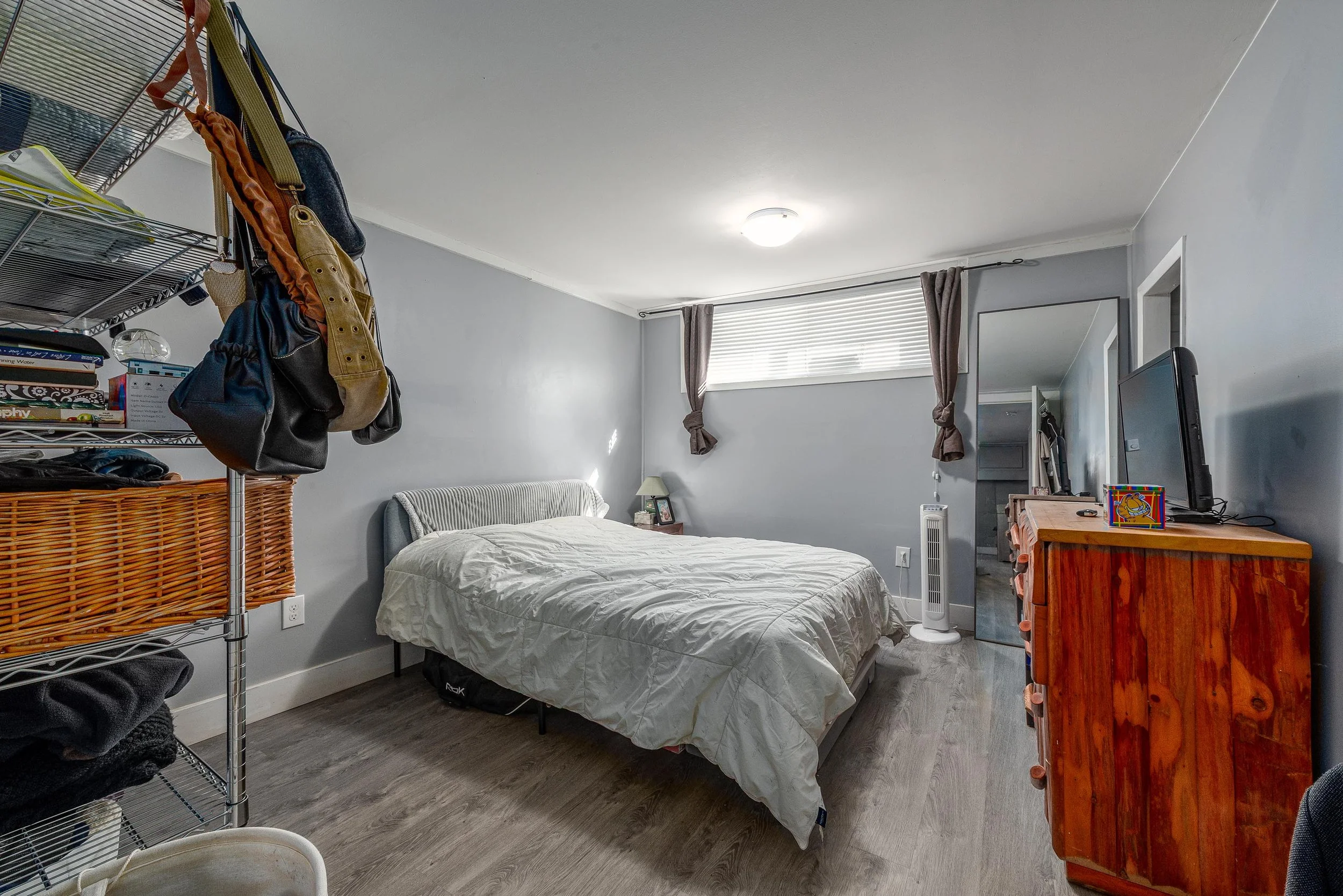 116_Coronation_Ave_14.jpg