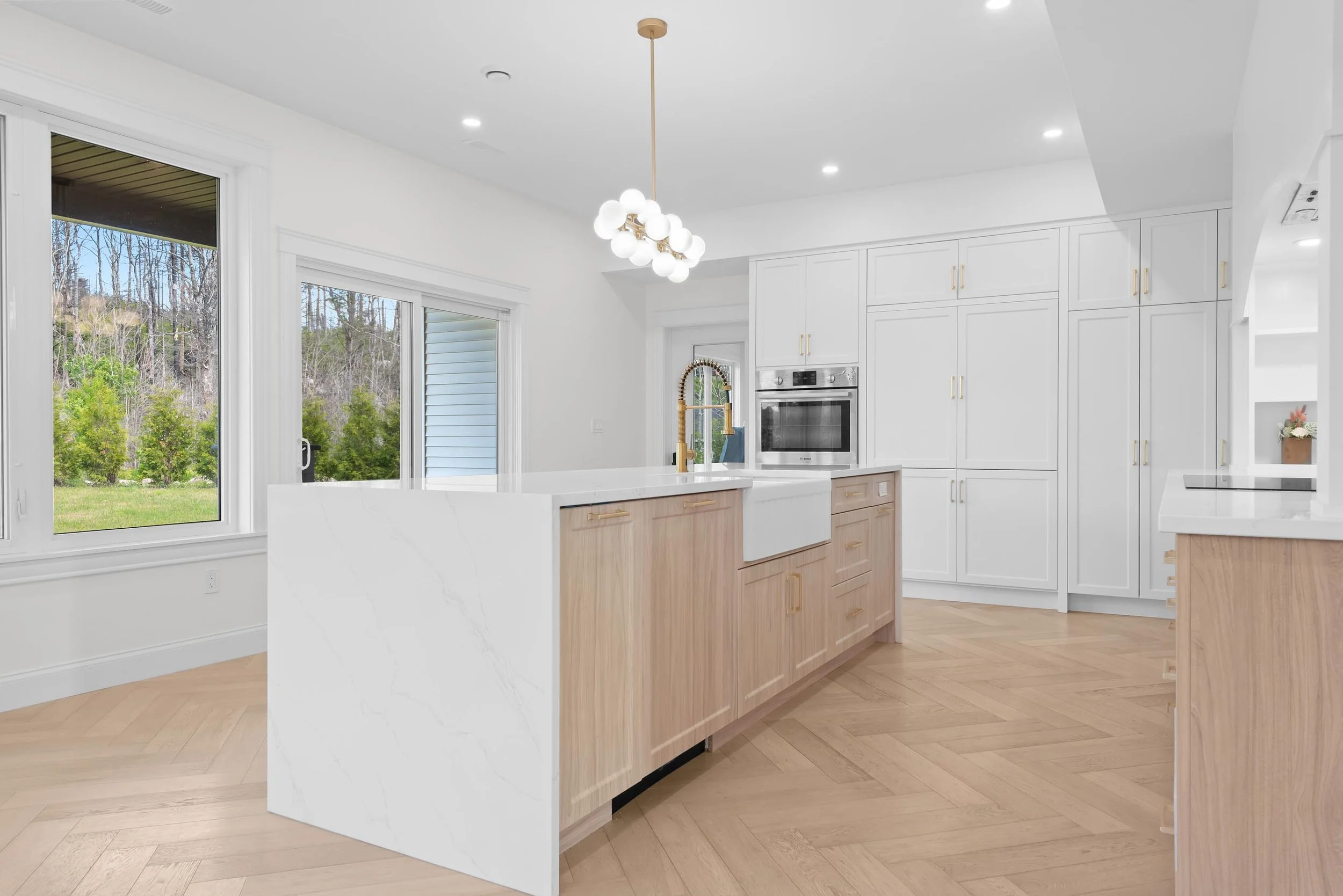 195_Carmel_Cres_14.jpg
