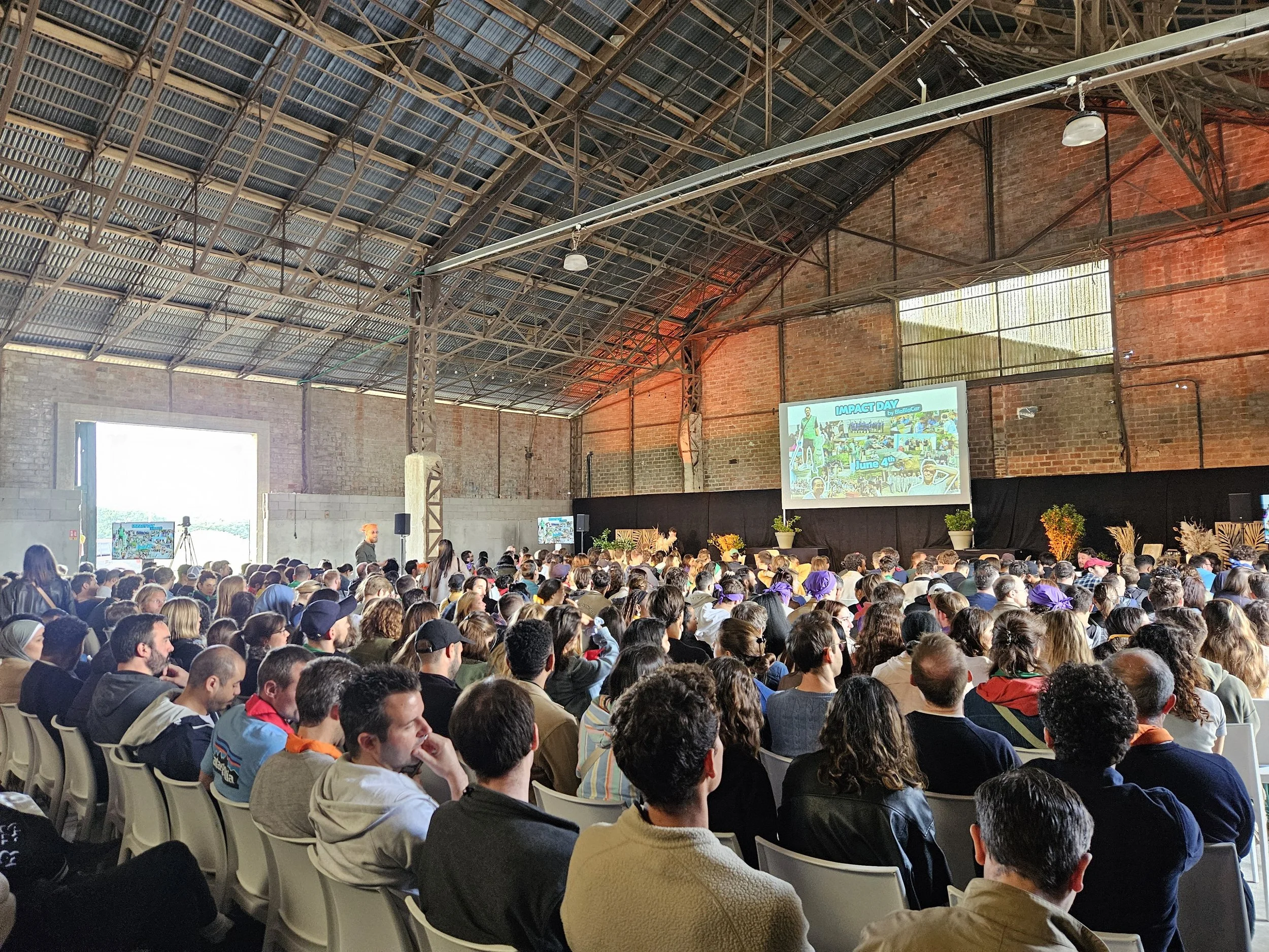 HECTAR - Grange 400 pax 2.jpg