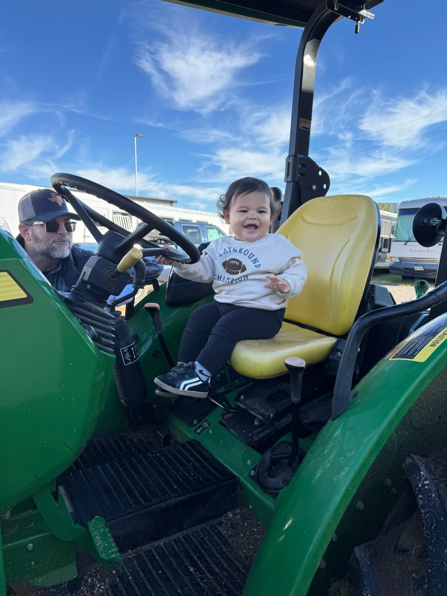 Kanoa on a tractor