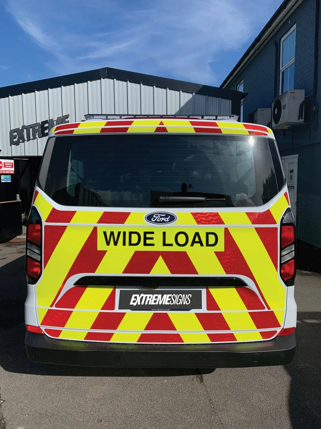 chapter-8-chevrons-by-extreme-signs-totton.jpg
