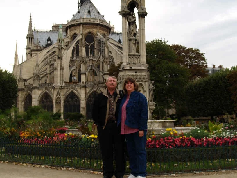 097) Back at Notre Dame-4 found Rick and Kim.jpg