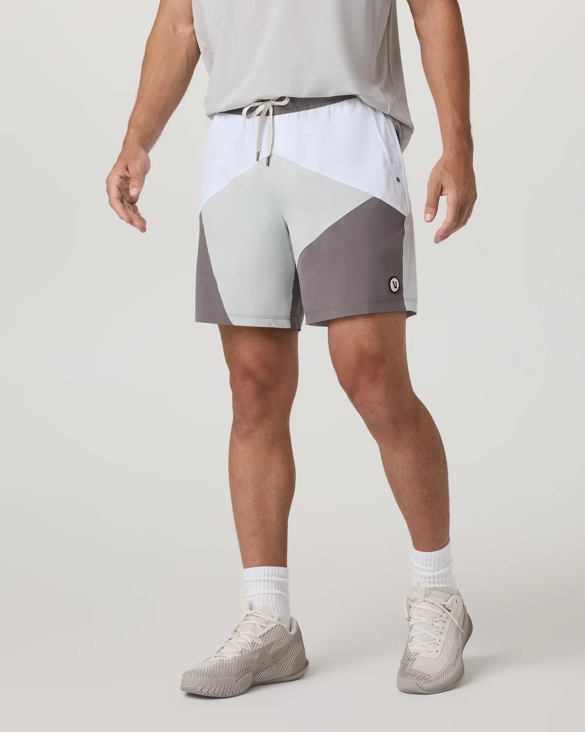 V3091SDG_FA25_M_ECOMM_BOTTOMS_SIDE_5.webp