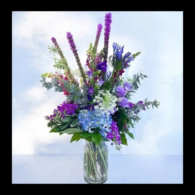 Pisces energy in gift form! ♓🌊. Great ideas for the Pisces in your life!

Pisces is ruled by Neptune - the planet of dreams, intuition, and a little bit of magic. It&rsquo;s a water sign, which is why cool tones just make sense.

Blues = depth.
Lave