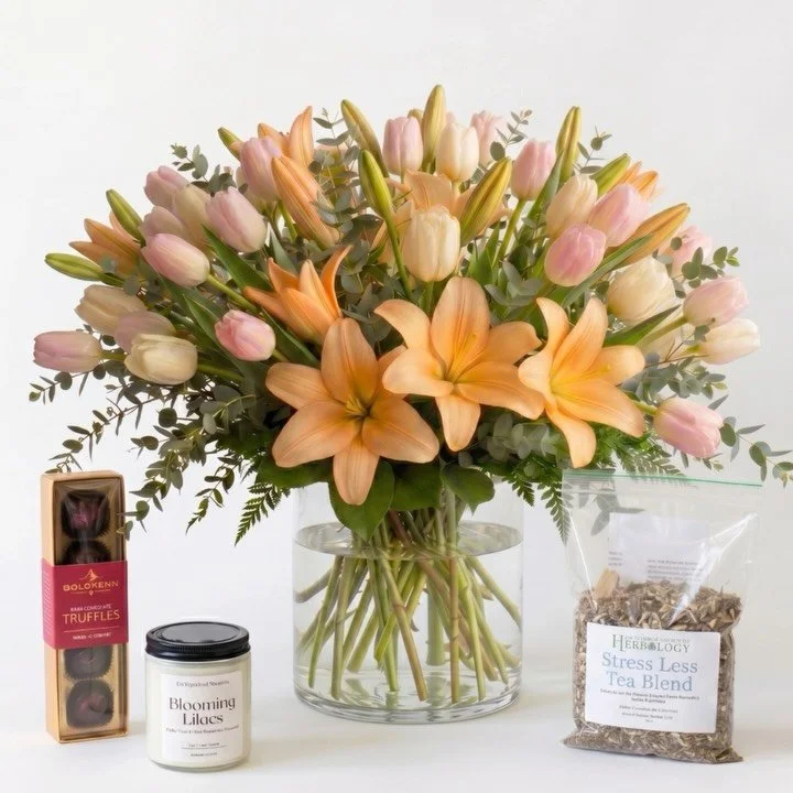 If you&rsquo;re a Mom, tag someone who loves you! &hearts;️ 

Get free delivery on the highest quality flowers! 
Mother&rsquo;s Day is May 10th, 2026 and this offer expires soon&hellip; DM us or visit our website for details.

Use promo code EARLYDEL