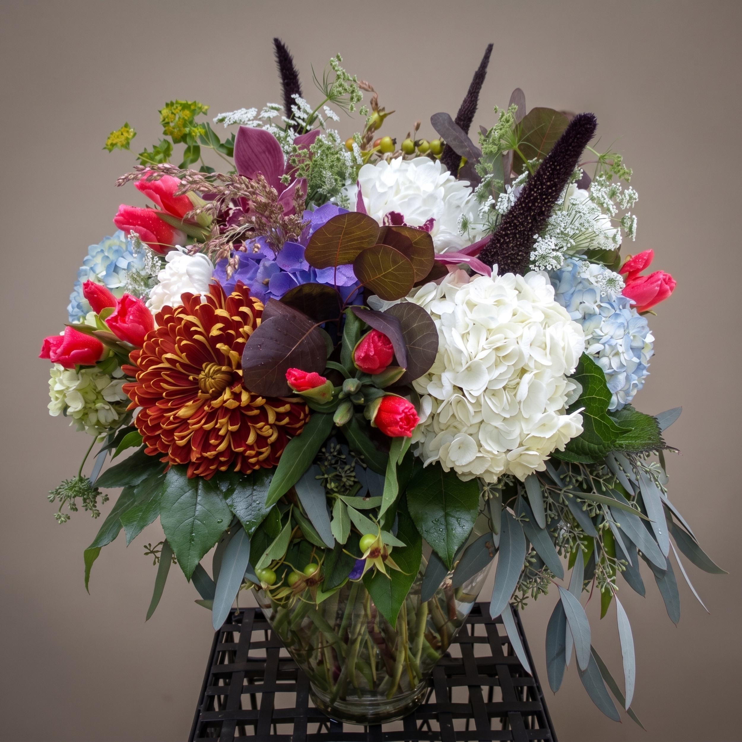 bountiful vase arrangement 2.png