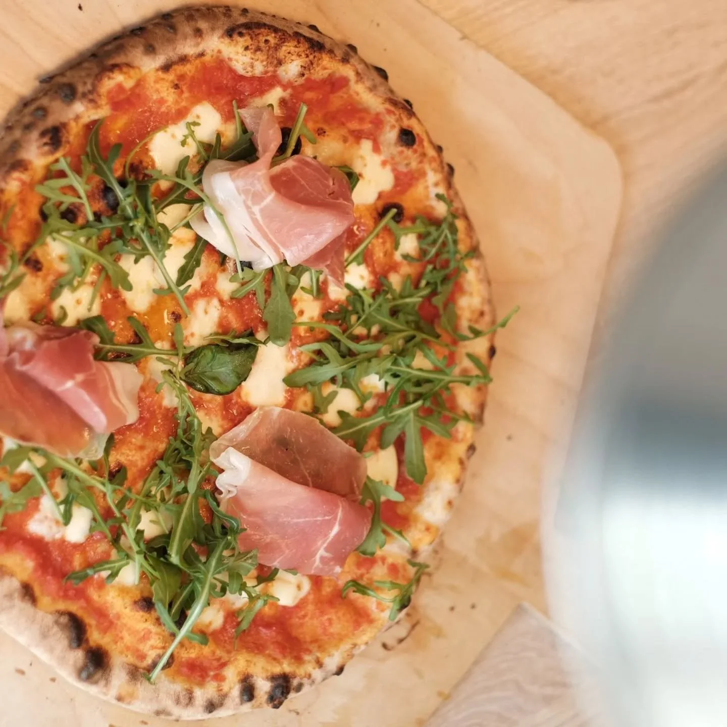 Welche ist deine Lieblingspizza? Nicht dabei? Dann kommentiere. Mal schauen ob etwas spezielles dabei ist. (Hawaii verboten)😂