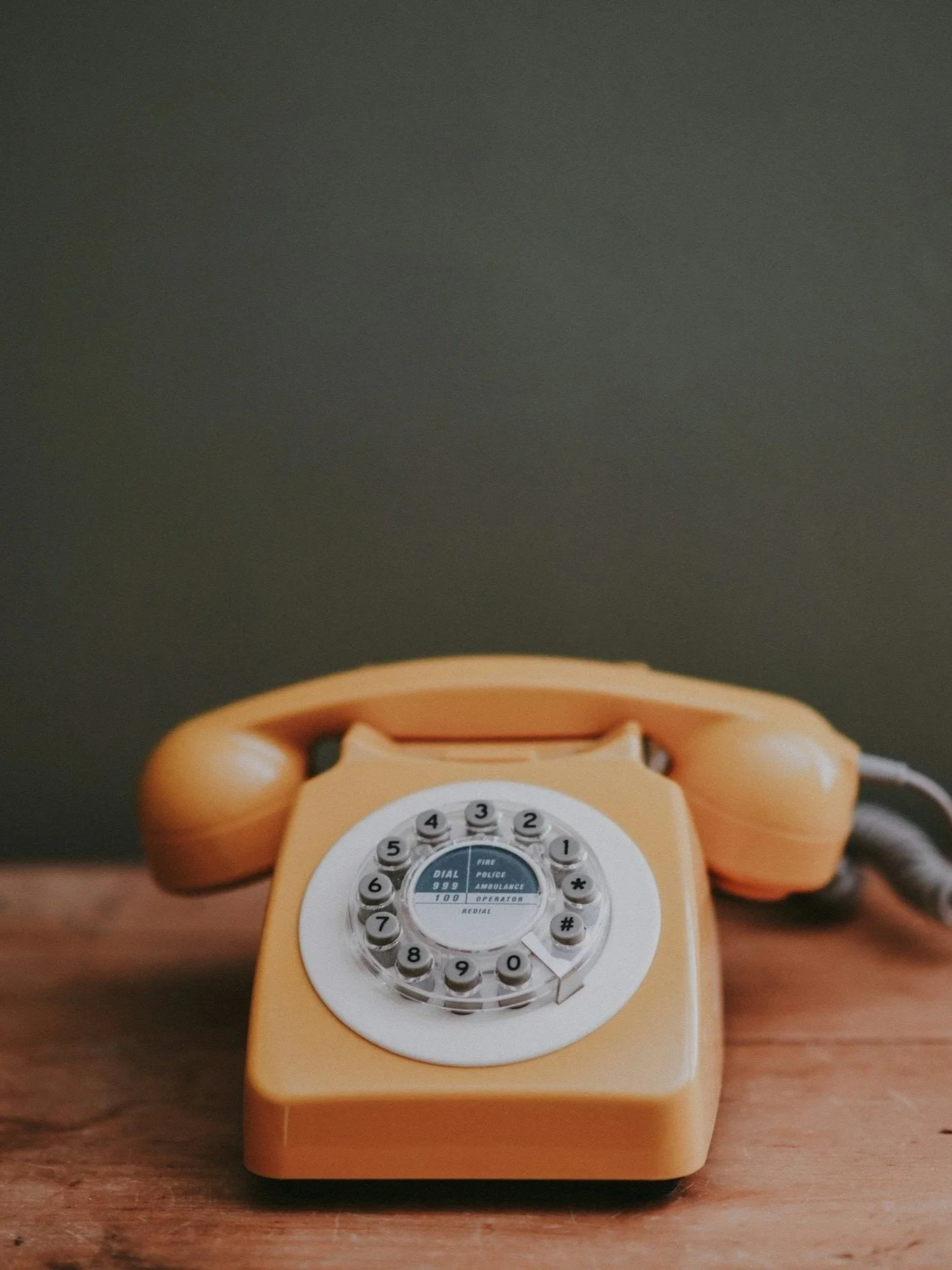 Free relationship coaching call for couples feeling disconnected after baby or overwhelmed by mental load