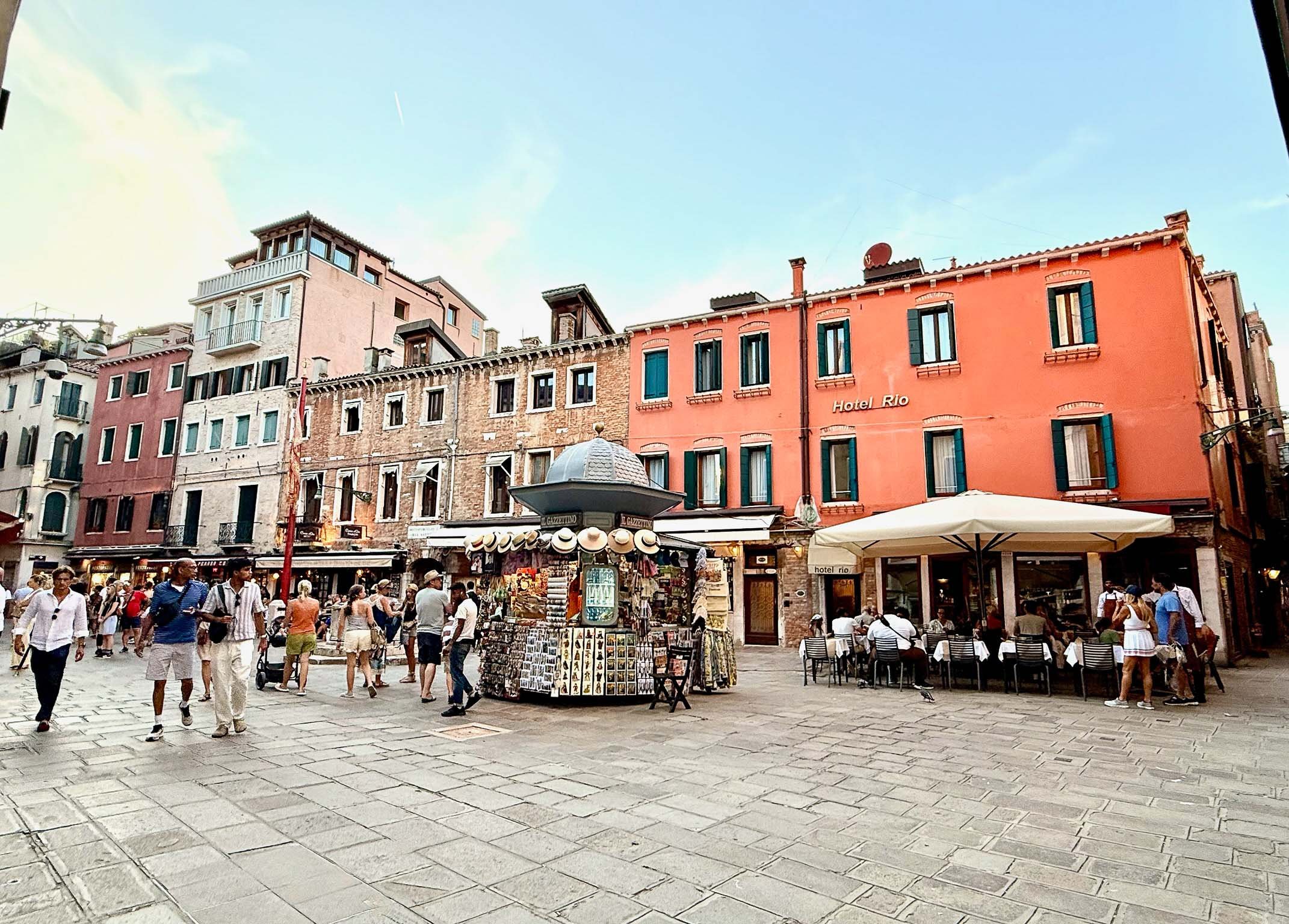 Venice Food Tour: Venetian Cuisine in the Castello District