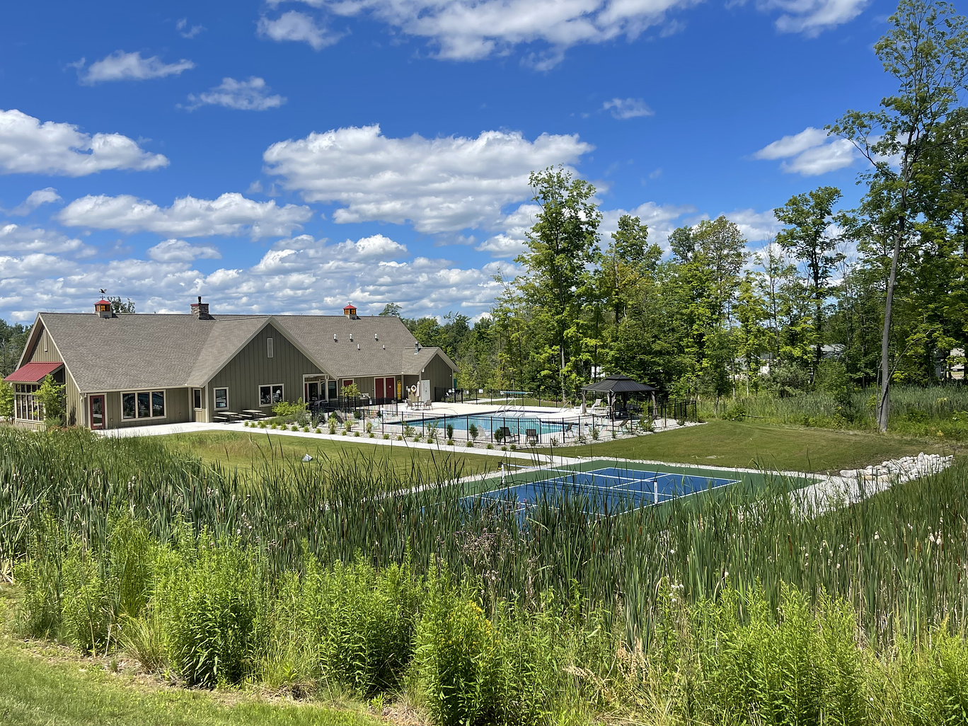 What Does a Typical Day Look Like at Alta Vista Community?