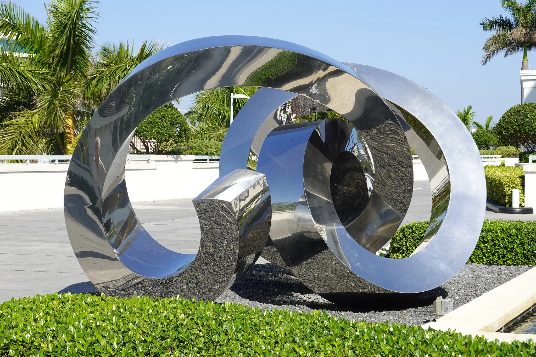 Booth Talk: <span class="sqsrte-text-color--accent">SPONDER GALLERY/GINO MILES</span>