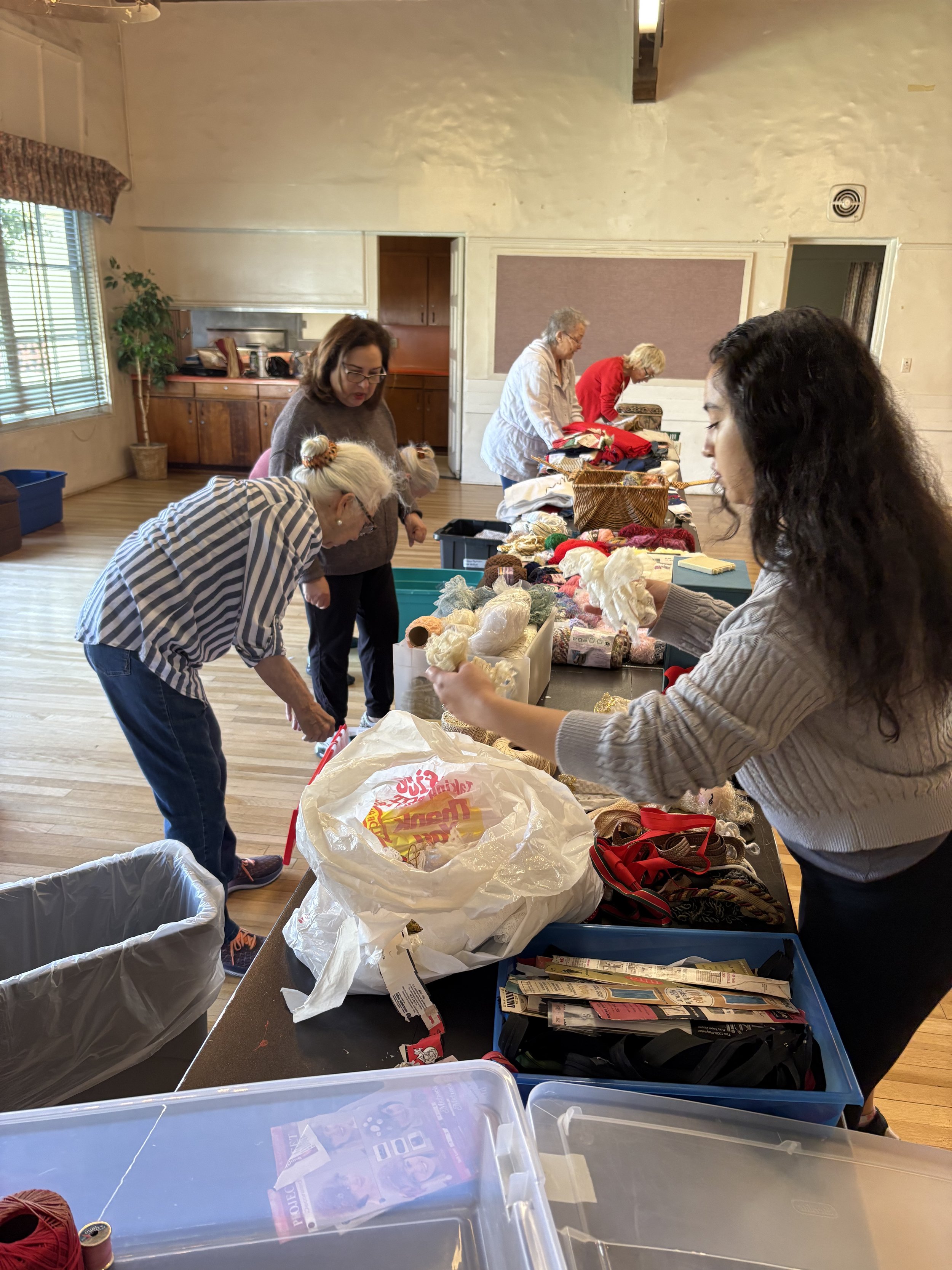 Alzheimer blanket sorting (4).jpeg