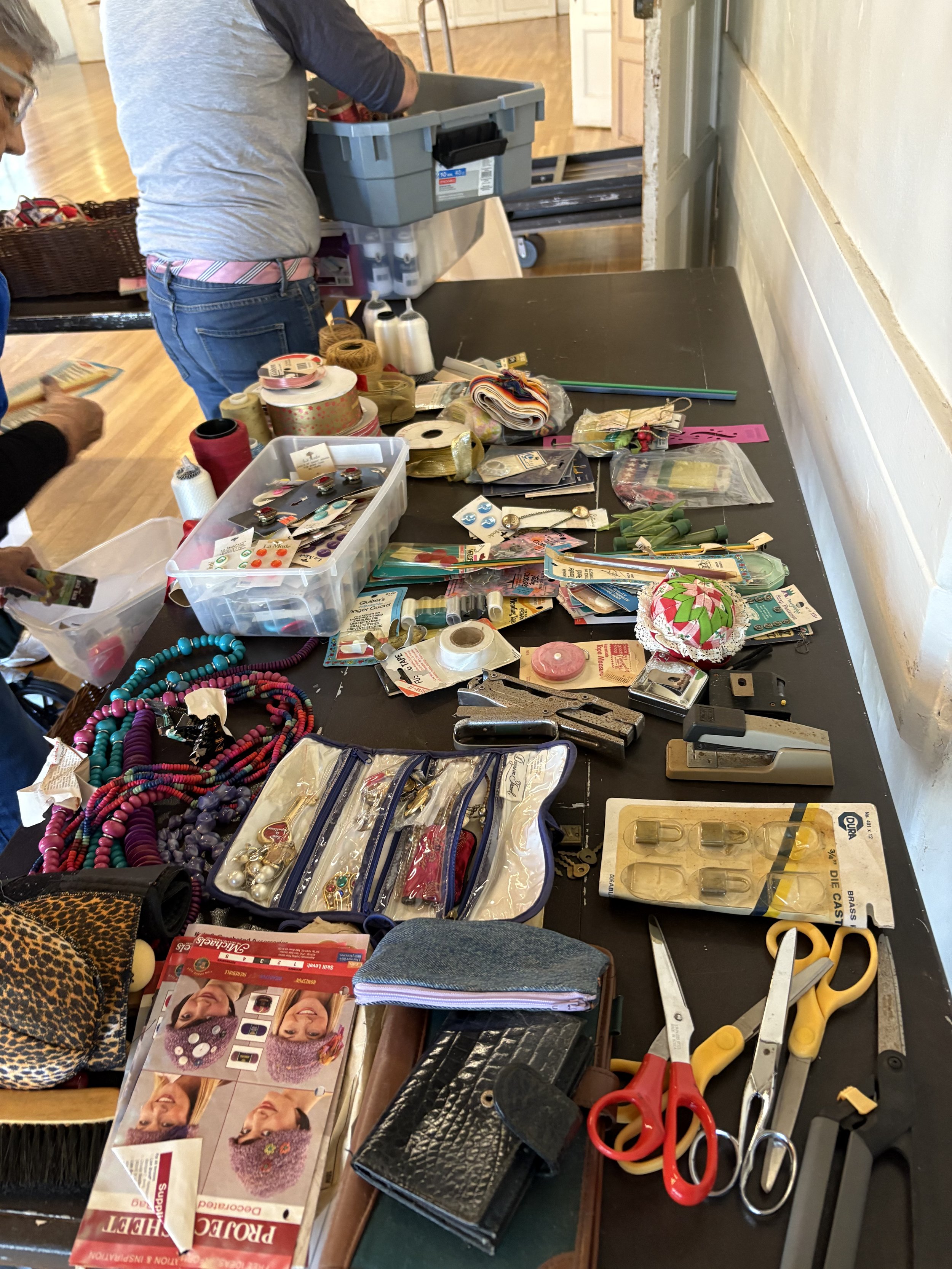 Alzheimer blanket sorting (1).jpeg
