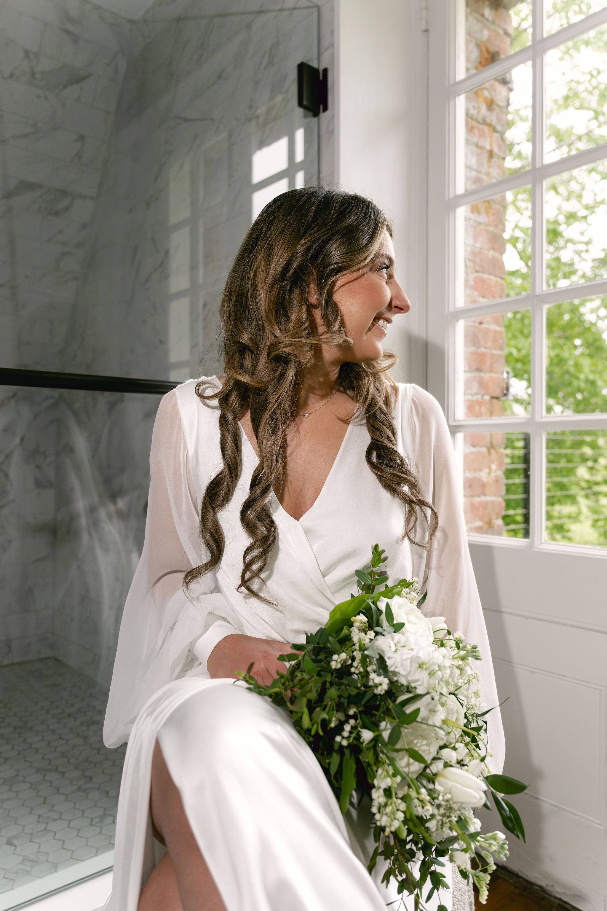 JAKE&EMILY116.jpg