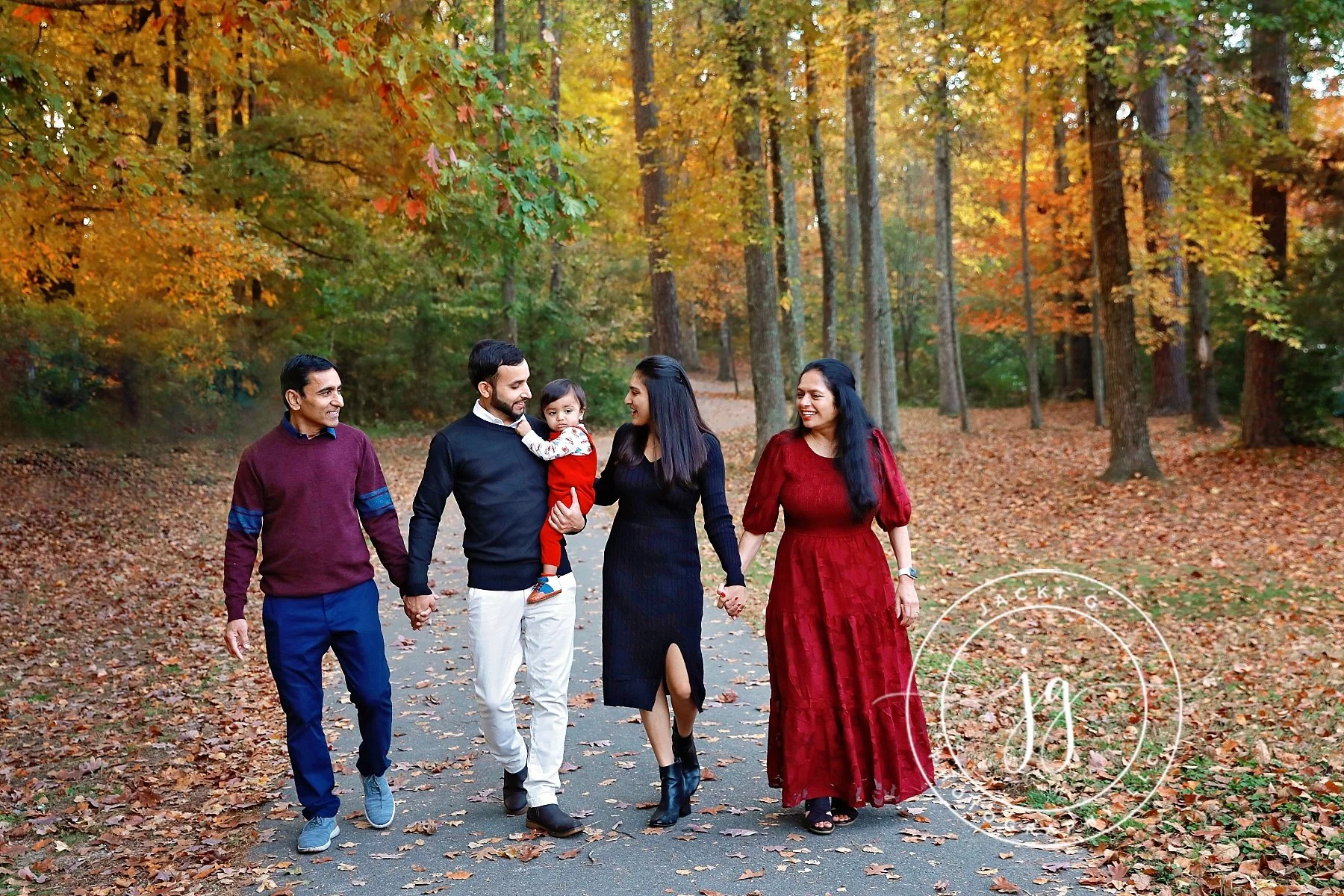 Studio vs Outdoor Photography Sessions: Which Is Best?|Hahira, GA|Jacki G. PhotographyLLC
