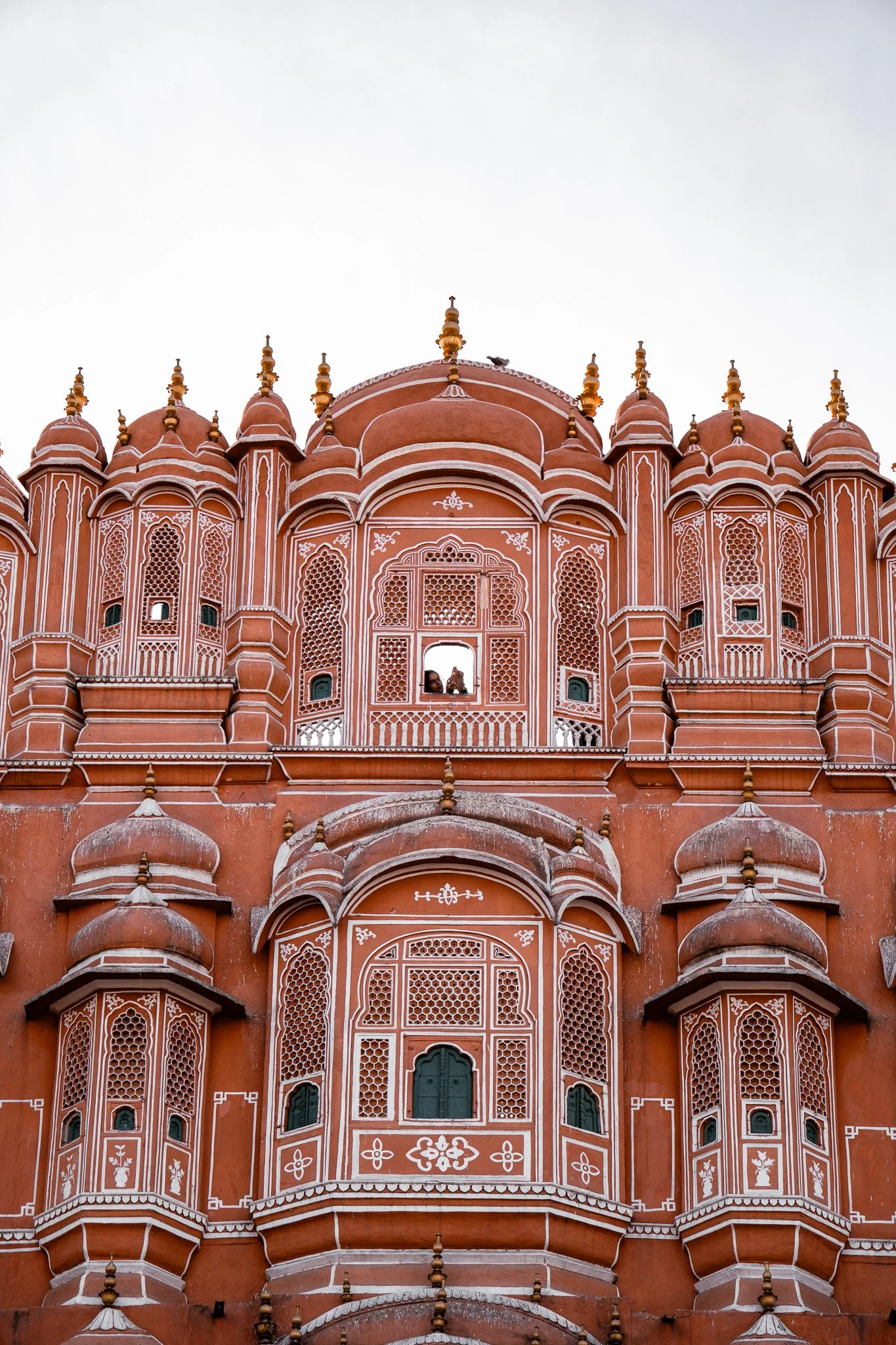 Jaipur-Hawa-Mahal-Fassade-Nahaufnahme.jpg