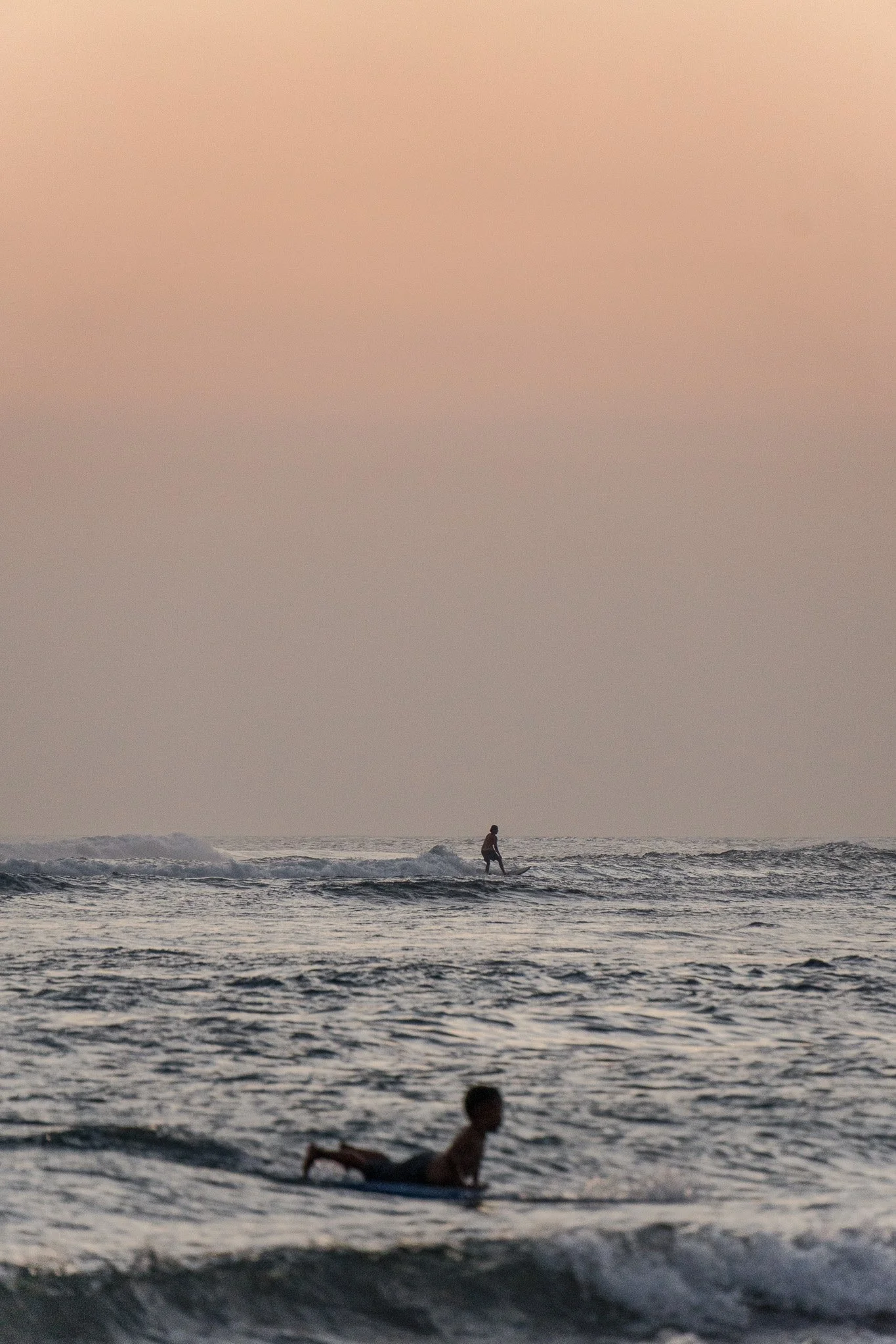 Bali-Canggu-Surfer-bei-Sonnenuntergang.jpg