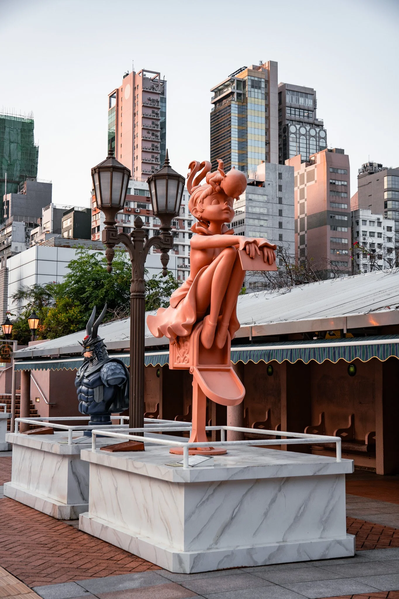 Hongkong-Kowloon-Park-Avenue-of-Comic-Stars.jpg