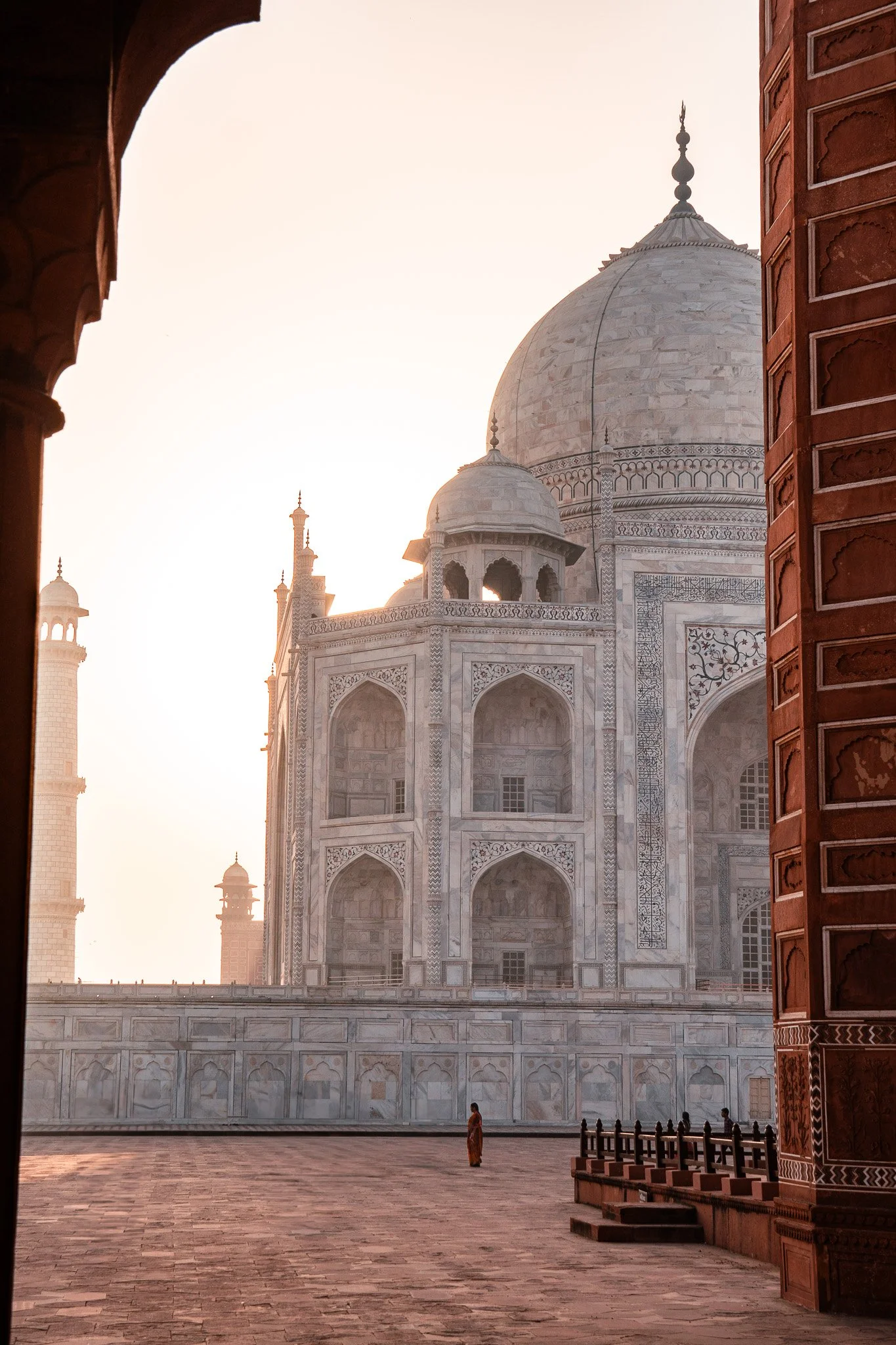 Taj-Mahal-Agra-Sonnenaufgang.jpg