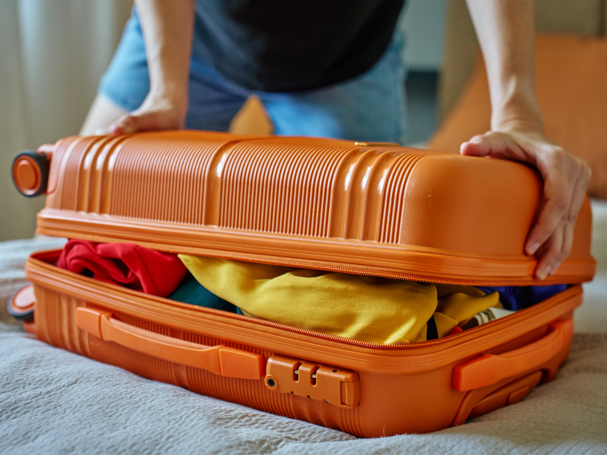 How to Travel With an Injury or Joint Pain