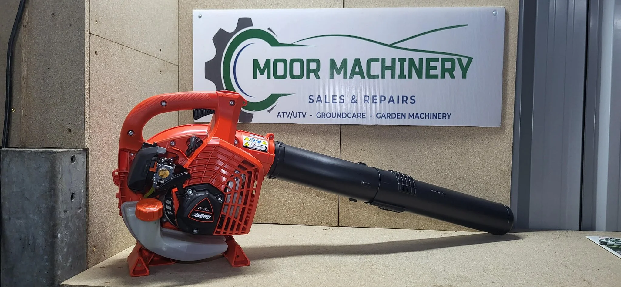 ECHO PB-2520 Handheld Blower