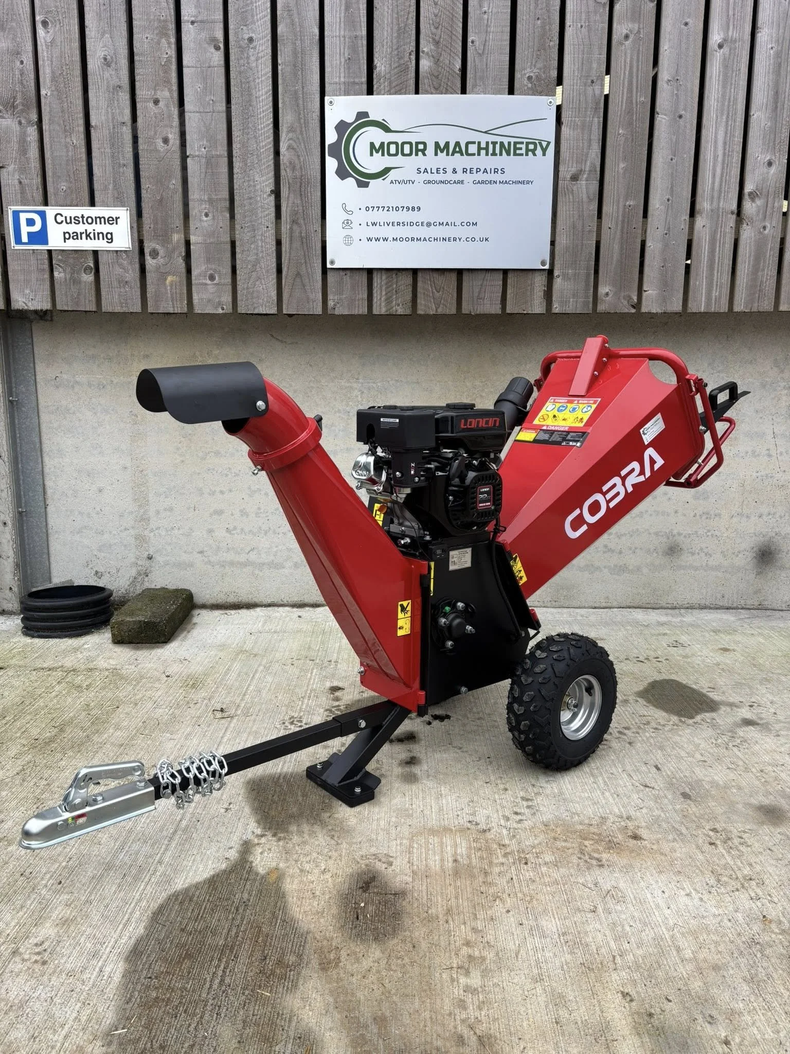 Cobra 700L Chipper