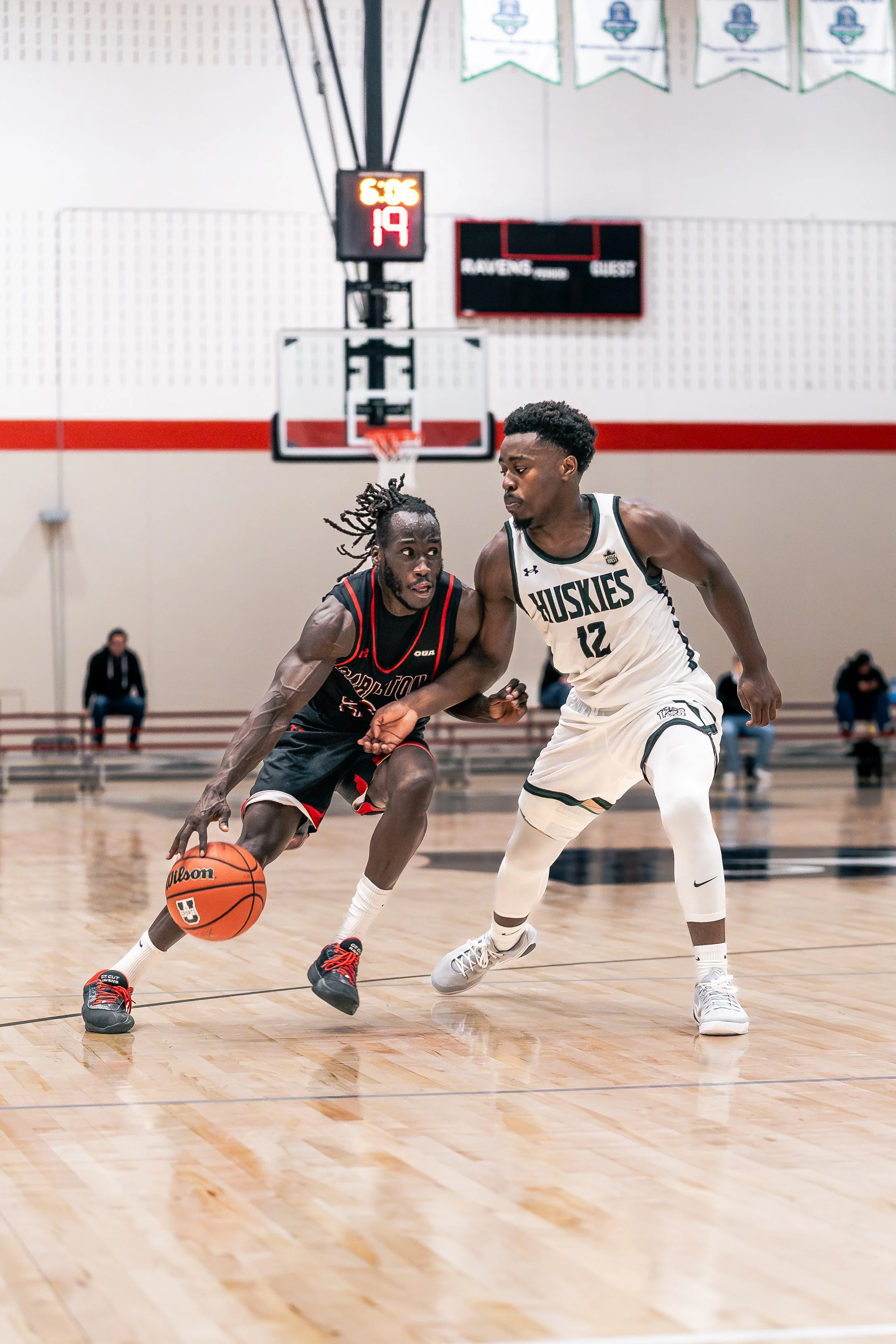 CarletonMBB-10.jpg