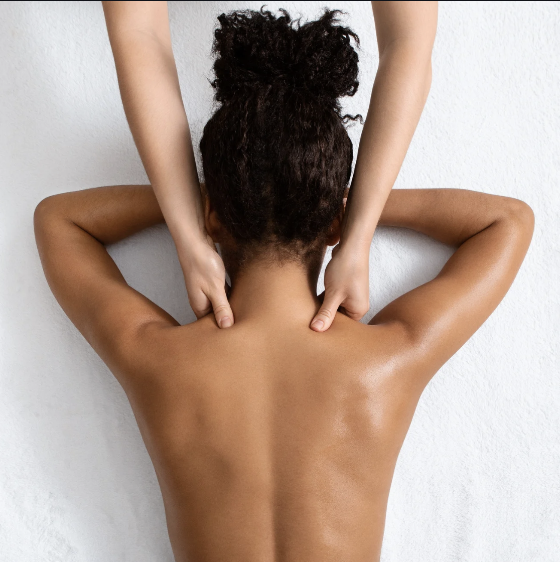 30-Minute Massage with Ana Larios