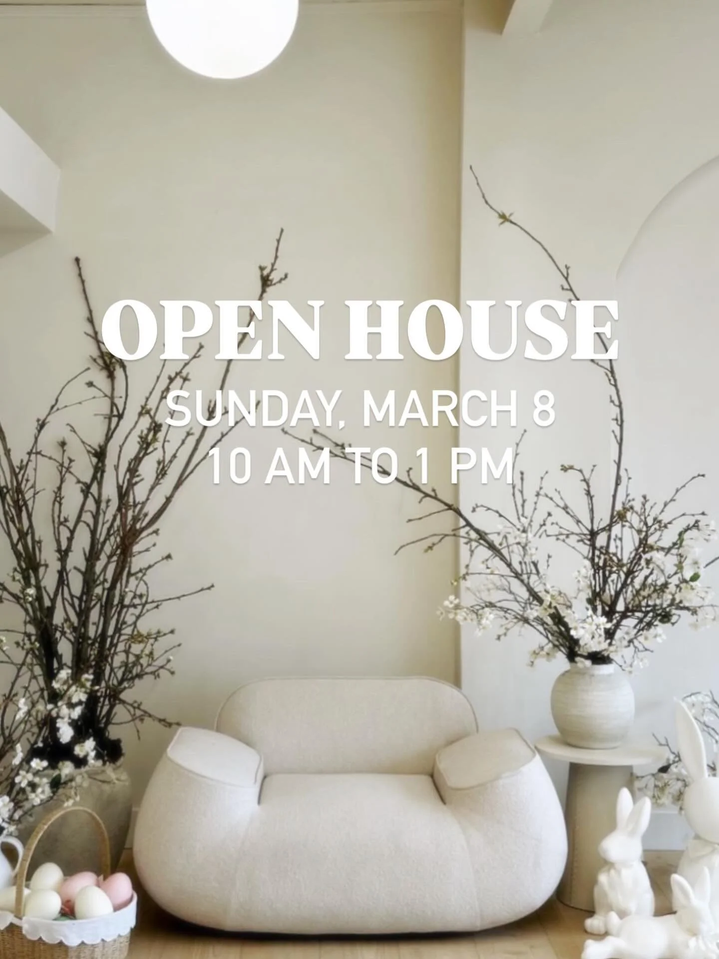 Photographers &mdash; if you&rsquo;re planning spring minis, you&rsquo;re invited to stop by the studio this Sunday.
The studio will be open for you to:
&bull; Walk through the space
&bull; See the current spring setup
&bull; Take photos of the space