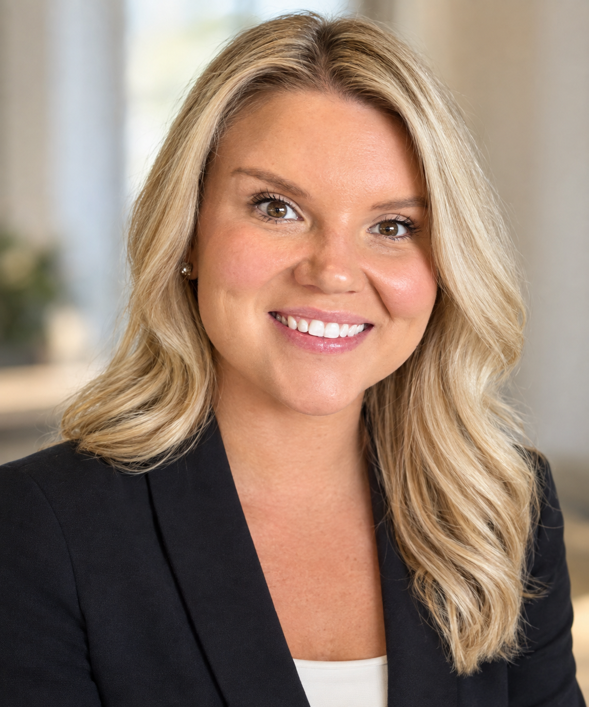 Sara Beth McLeod | Recruiter | sarabeth@talonhiring.com