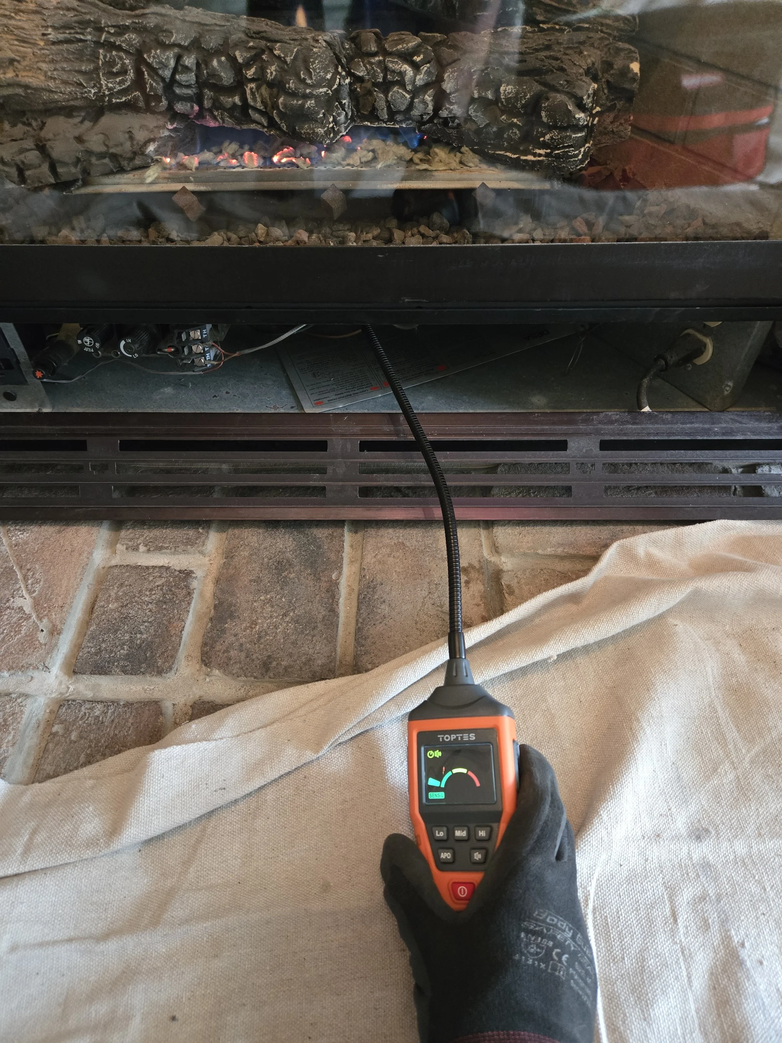 Gas leak detection