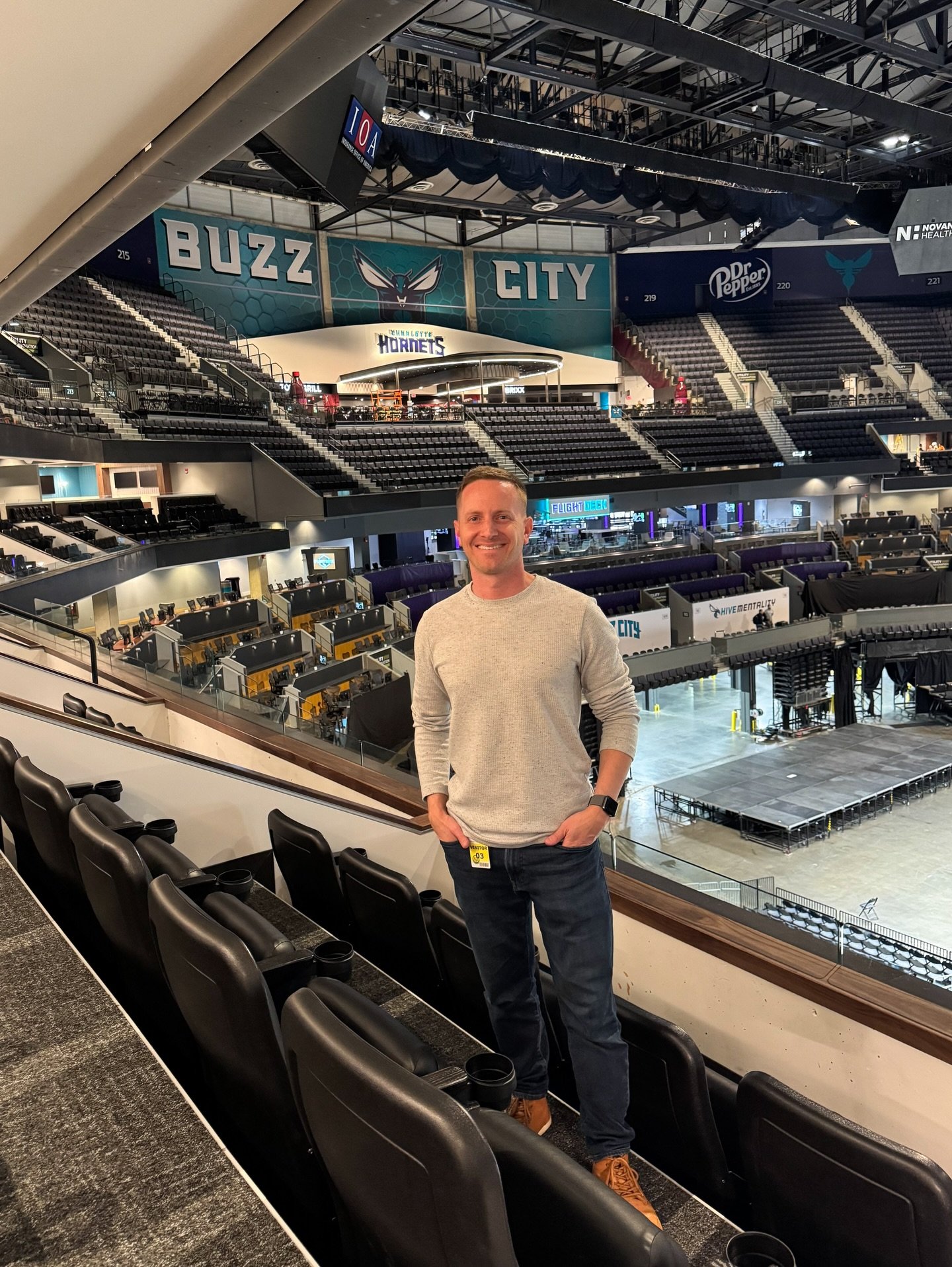 Buzz City 🐝🏀

Never actually got around to posting this from last year, but now seems like a fitting time considering the recent hype with the Hornets after 9 straight wins. 

In order to elevate the guest experience at Spectrum Center, the $245 mi