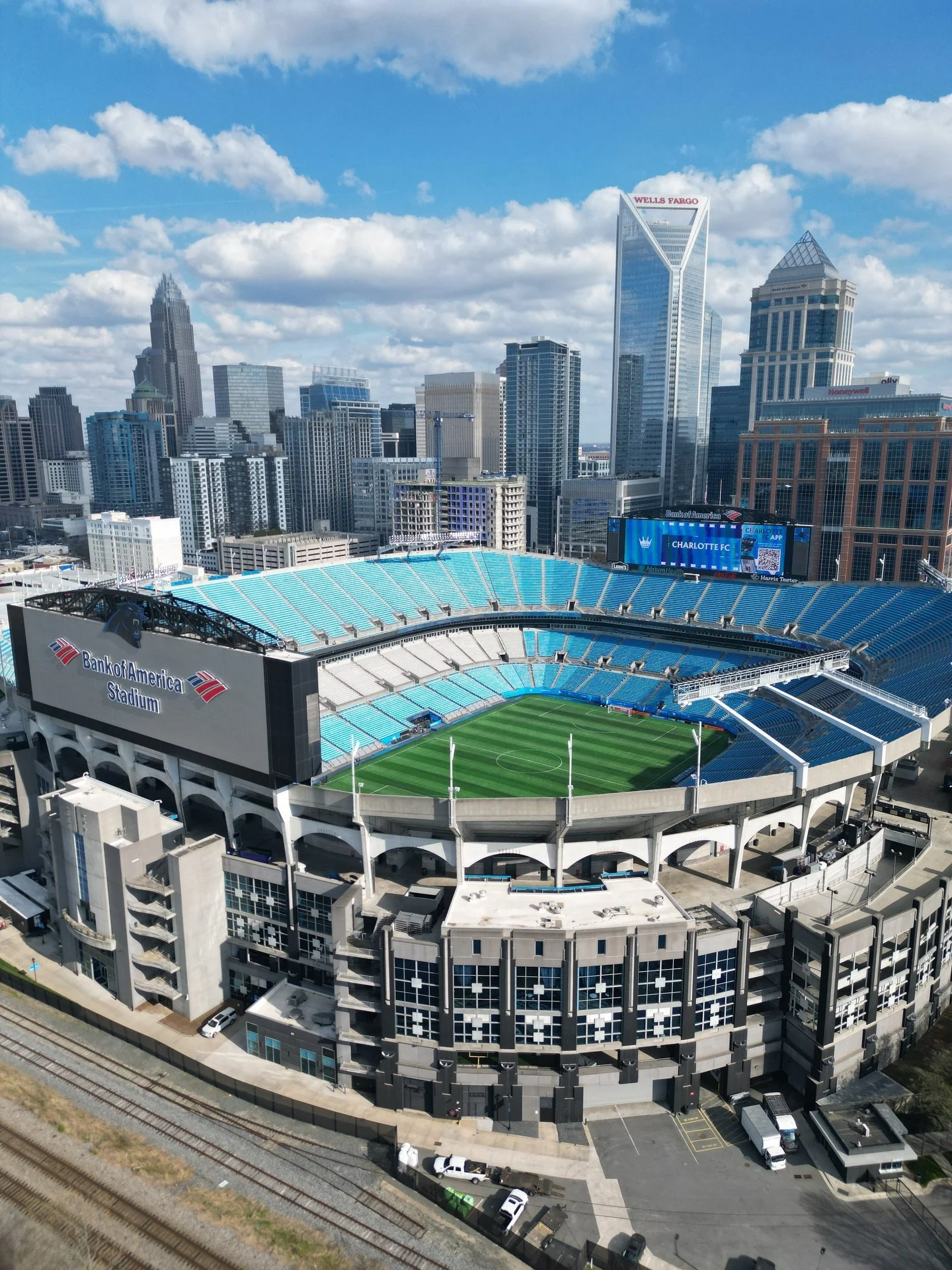 Crowns up! The day has finally come for the @charlottefc home opener and it&rsquo;s time to defend The Fotress ⚽️👑