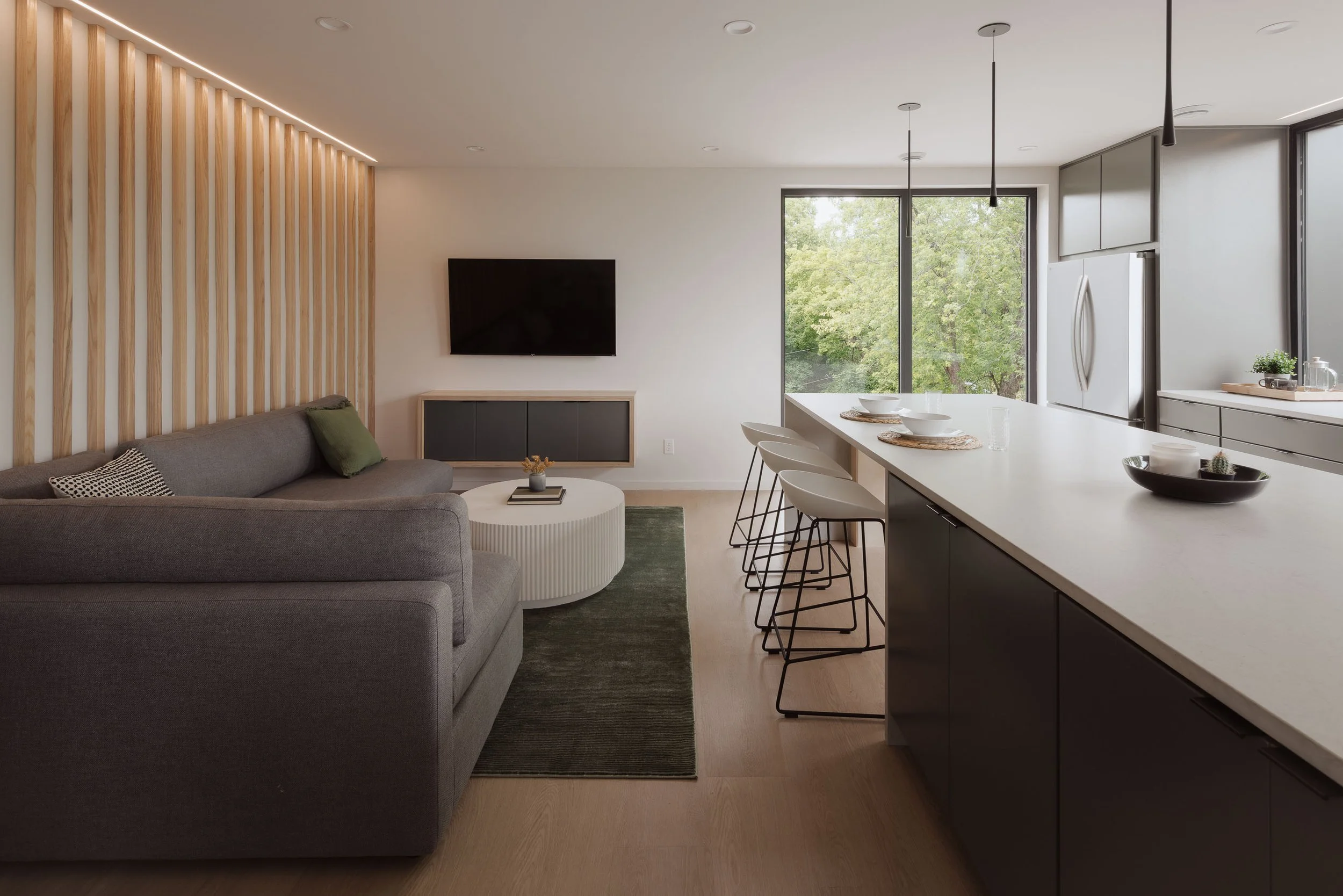 LITTLE MOD INT-253-Edit.jpg