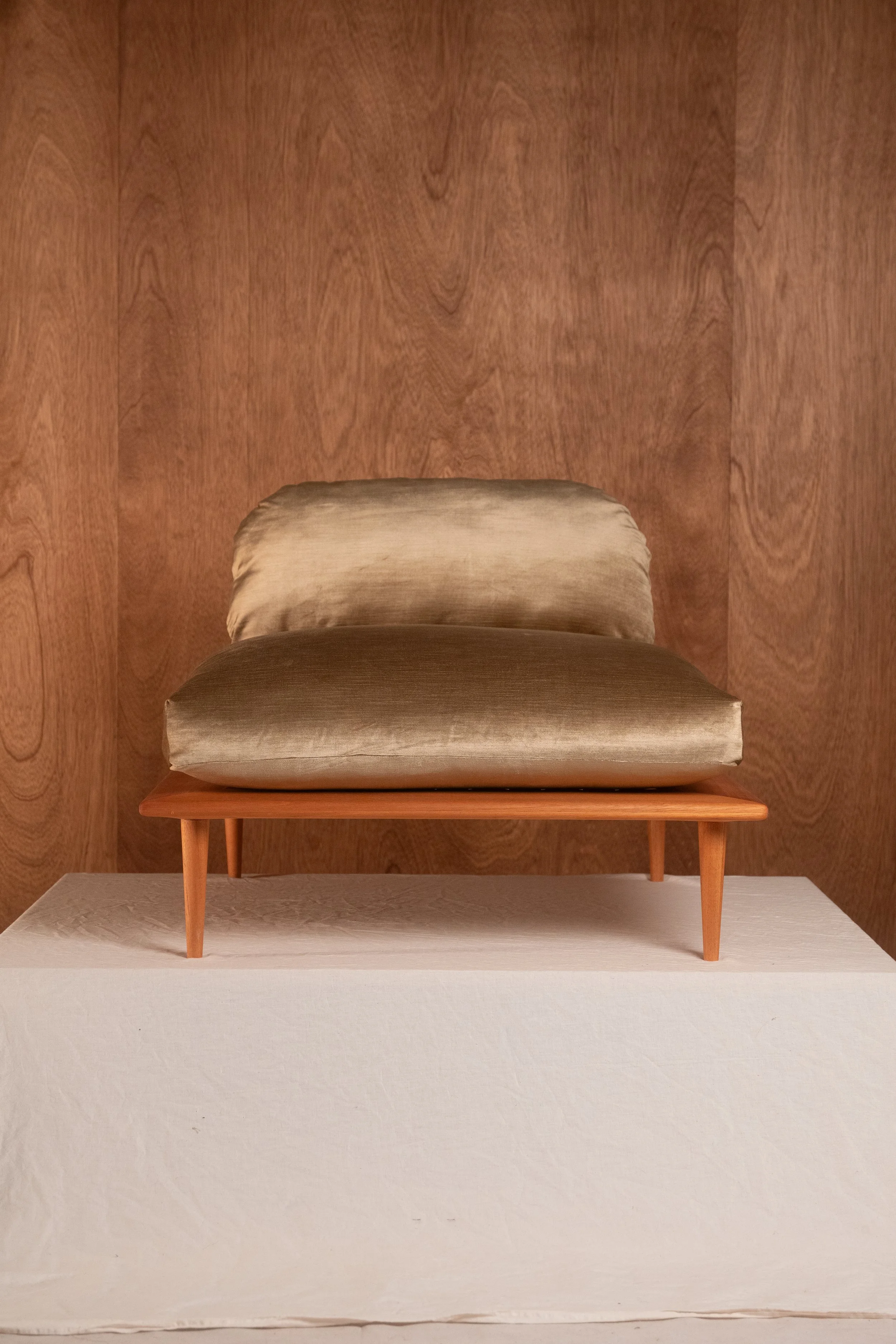 Iona Lounger VS SC 